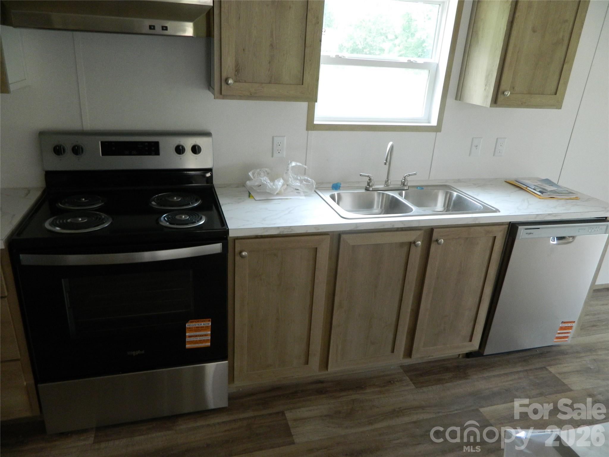 3944 Hollywood Ridge Road Property Photo 8