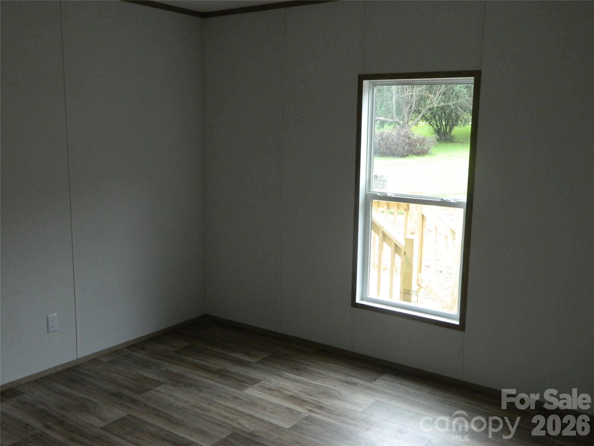 3944 Hollywood Ridge Road Property Photo 17