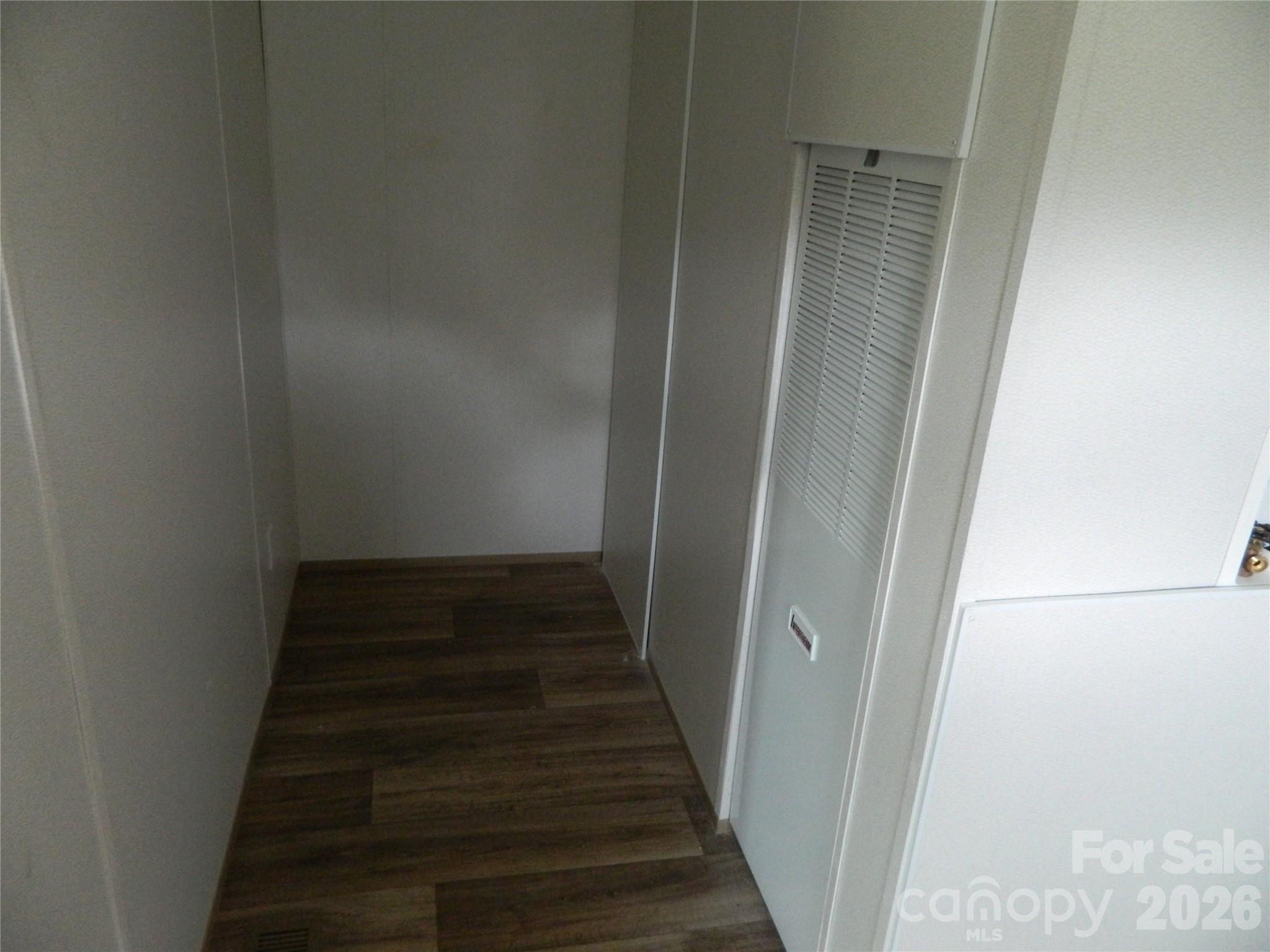 3944 Hollywood Ridge Road Property Photo 22