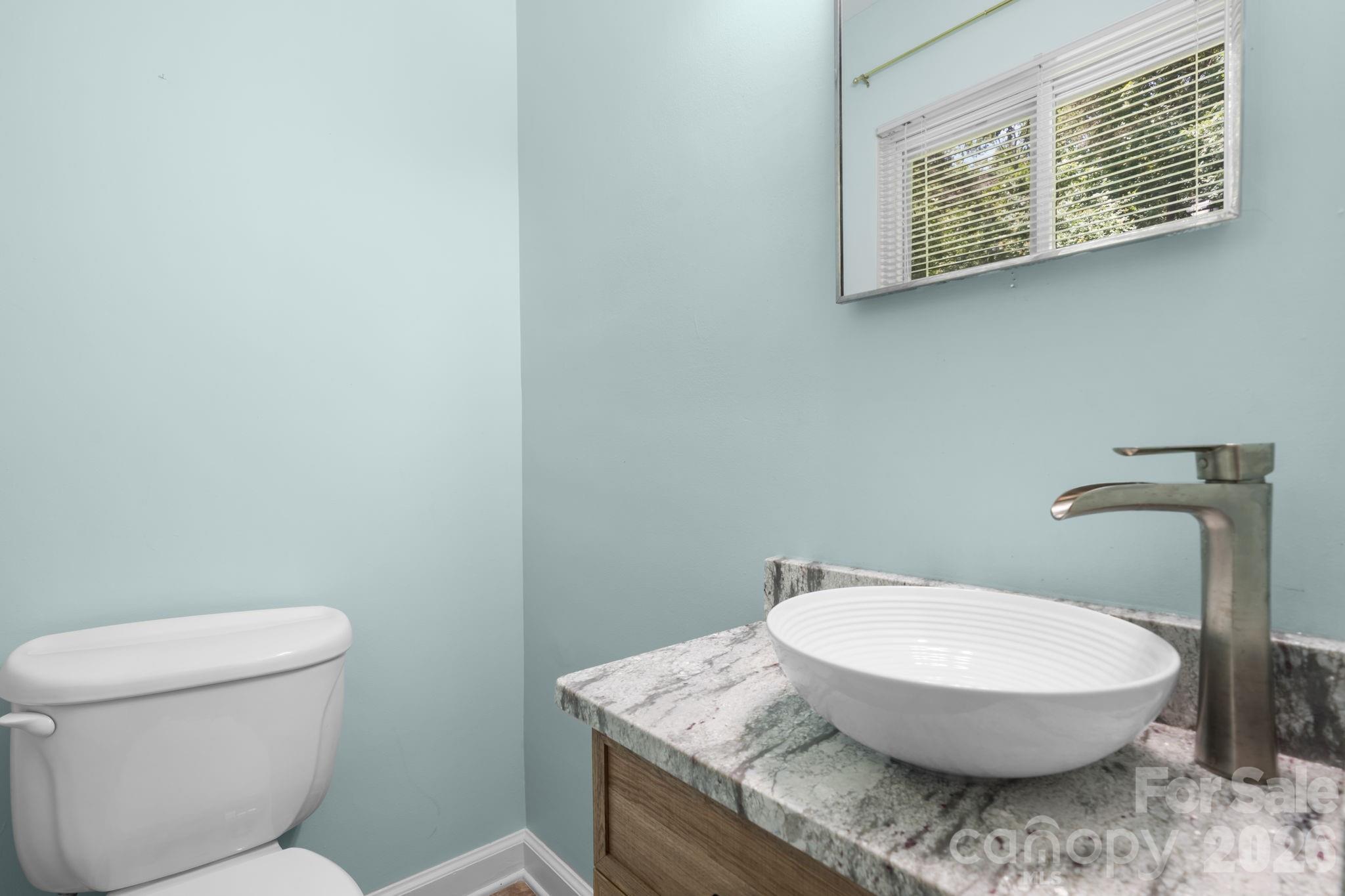 704 4th Street Property Photo 13