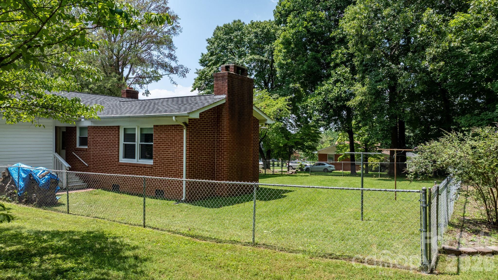 704 4th Street Property Photo 21