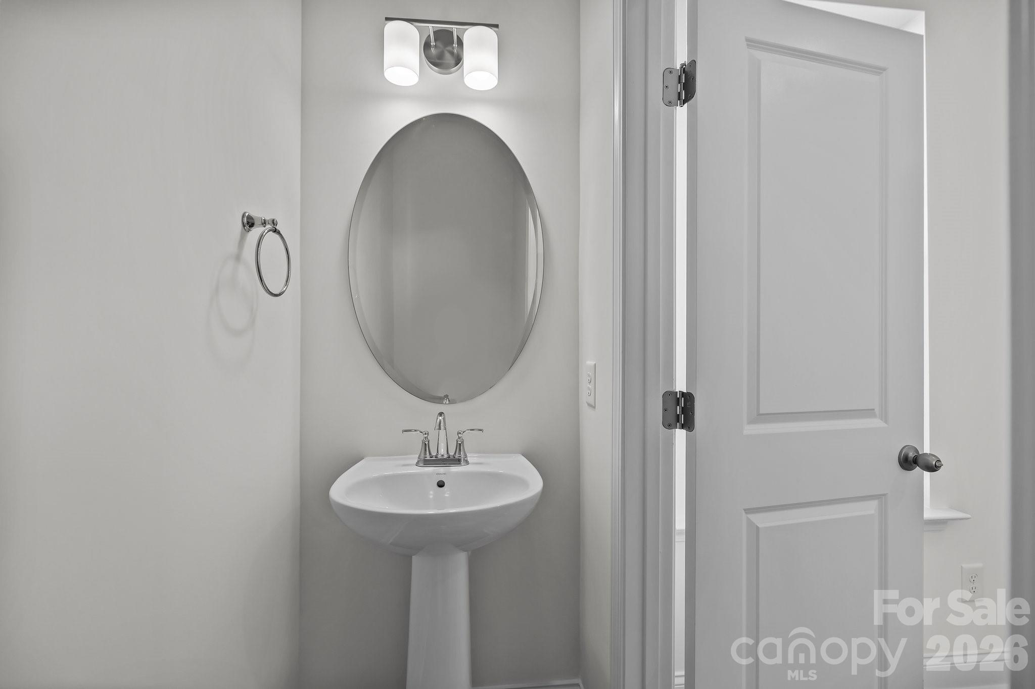 3027 Pointe Town Drive Property Photo 12