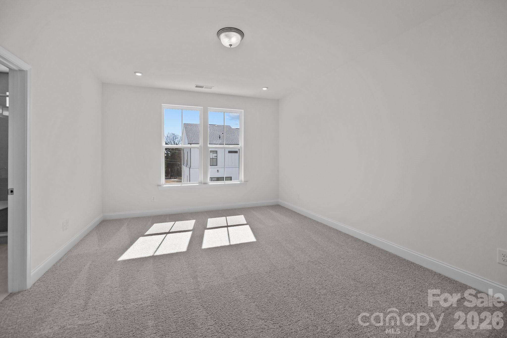 3027 Pointe Town Drive Property Photo 15