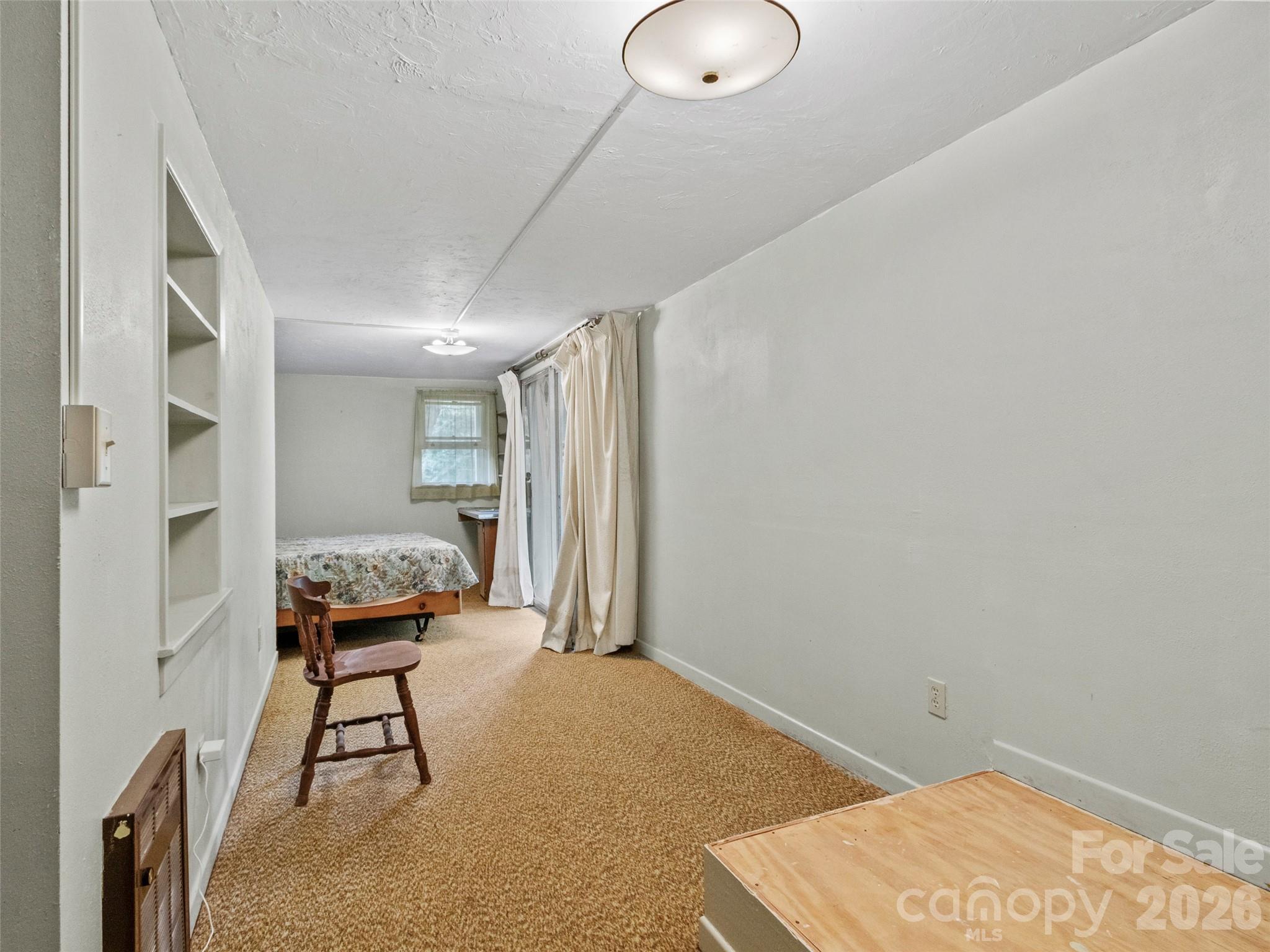 144 Florida Hill Drive Property Photo 24