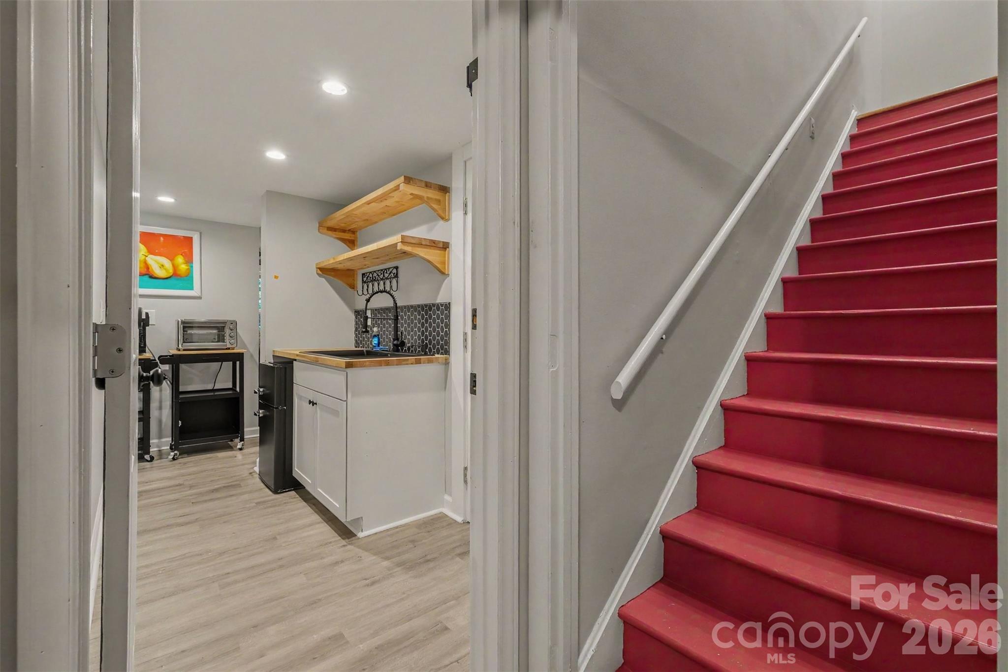 8537 Furrier Drive Property Photo 18