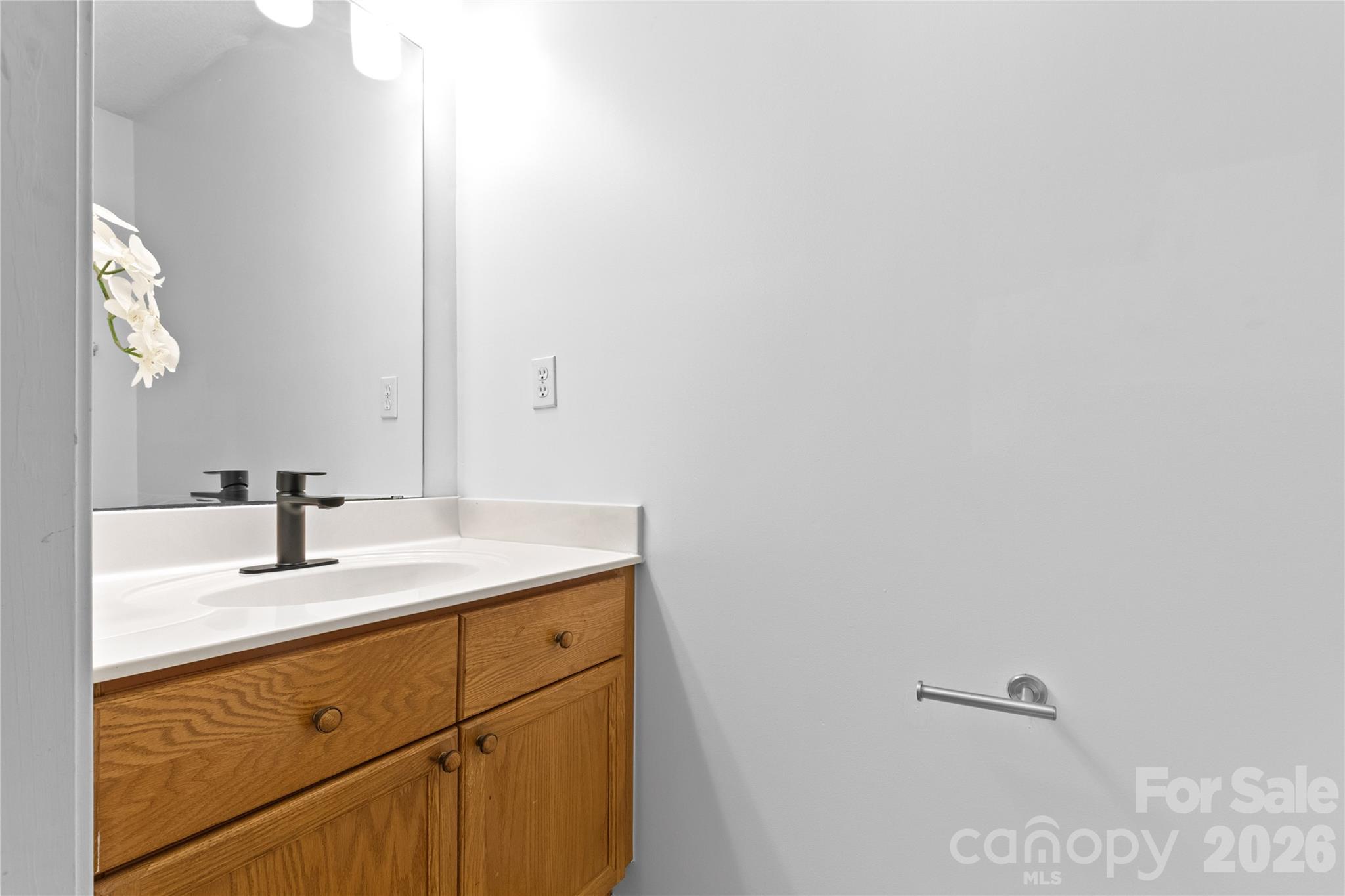 622 Emerald Cove Drive Property Photo 16