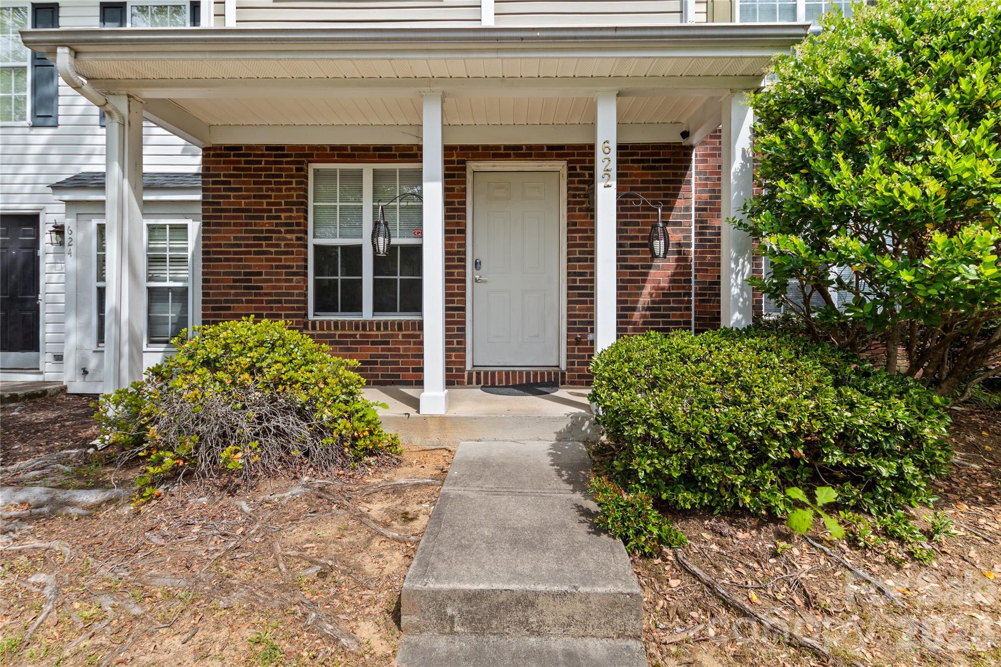 622 Emerald Cove Drive Property Photo 18