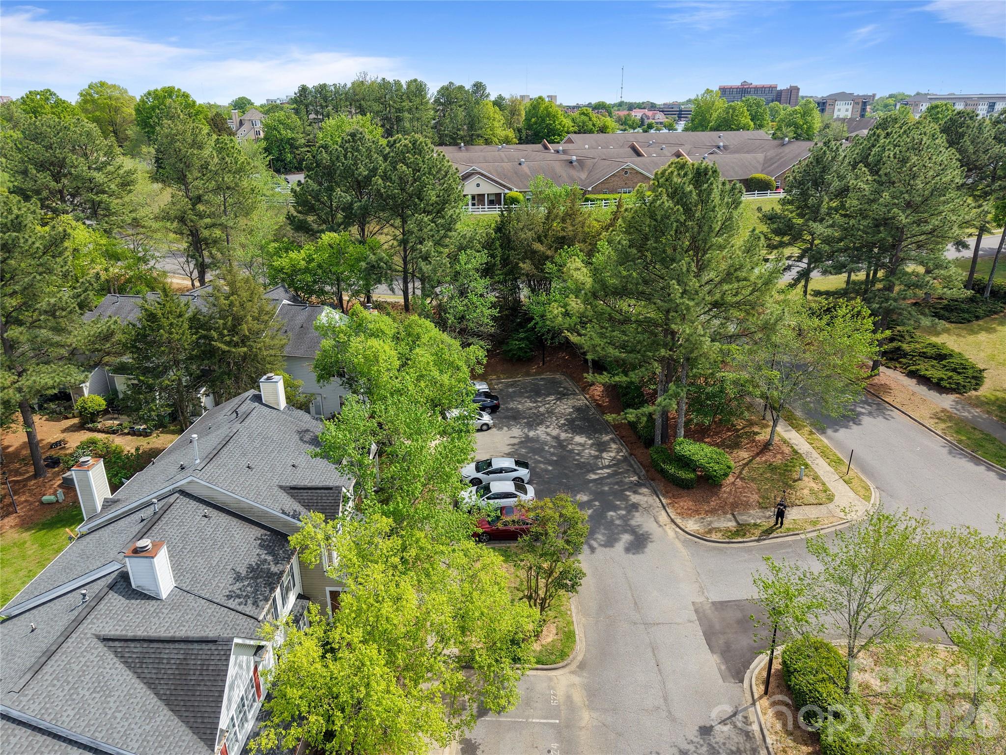 622 Emerald Cove Drive Property Photo 22