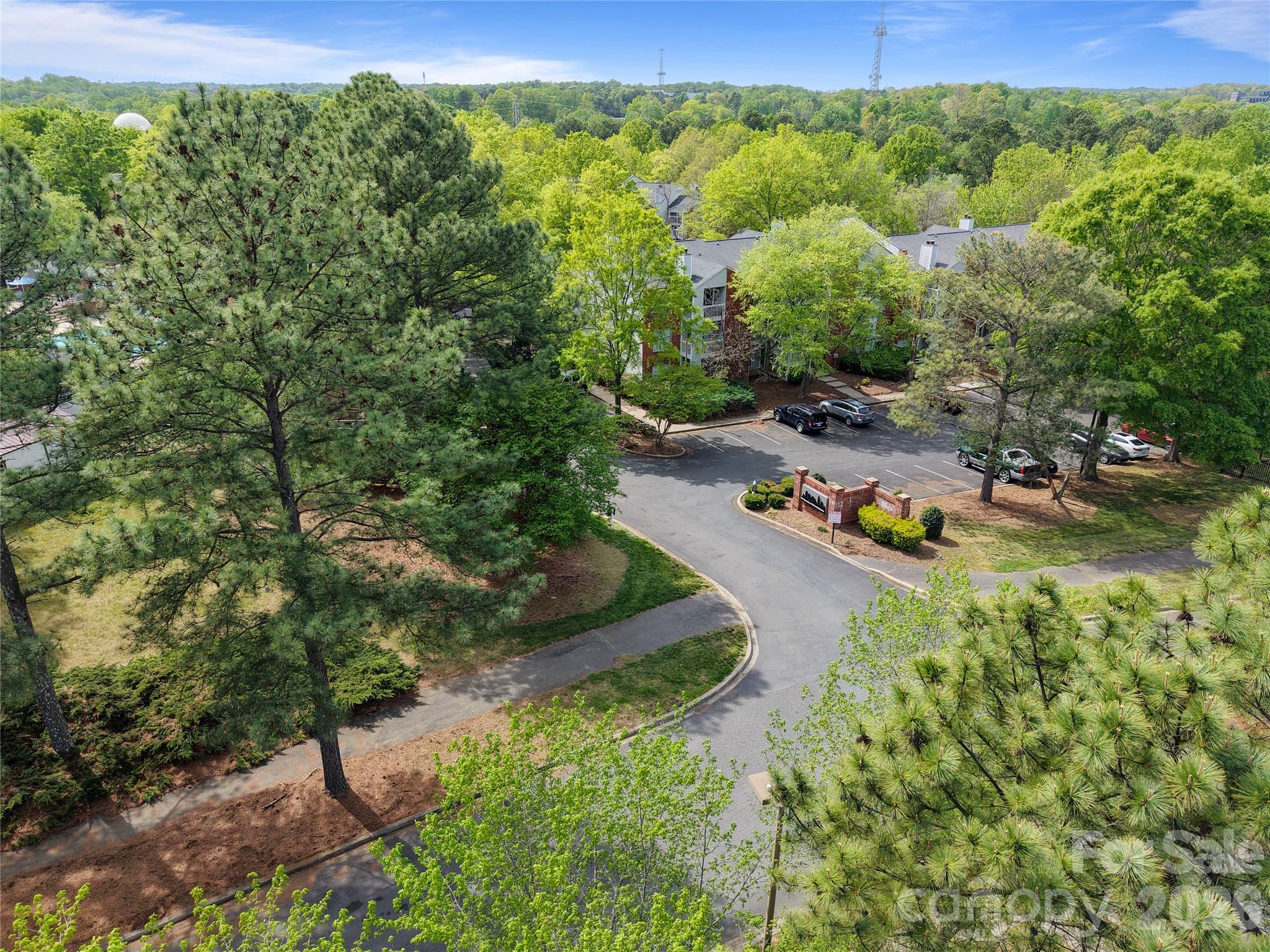 622 Emerald Cove Drive Property Photo 23