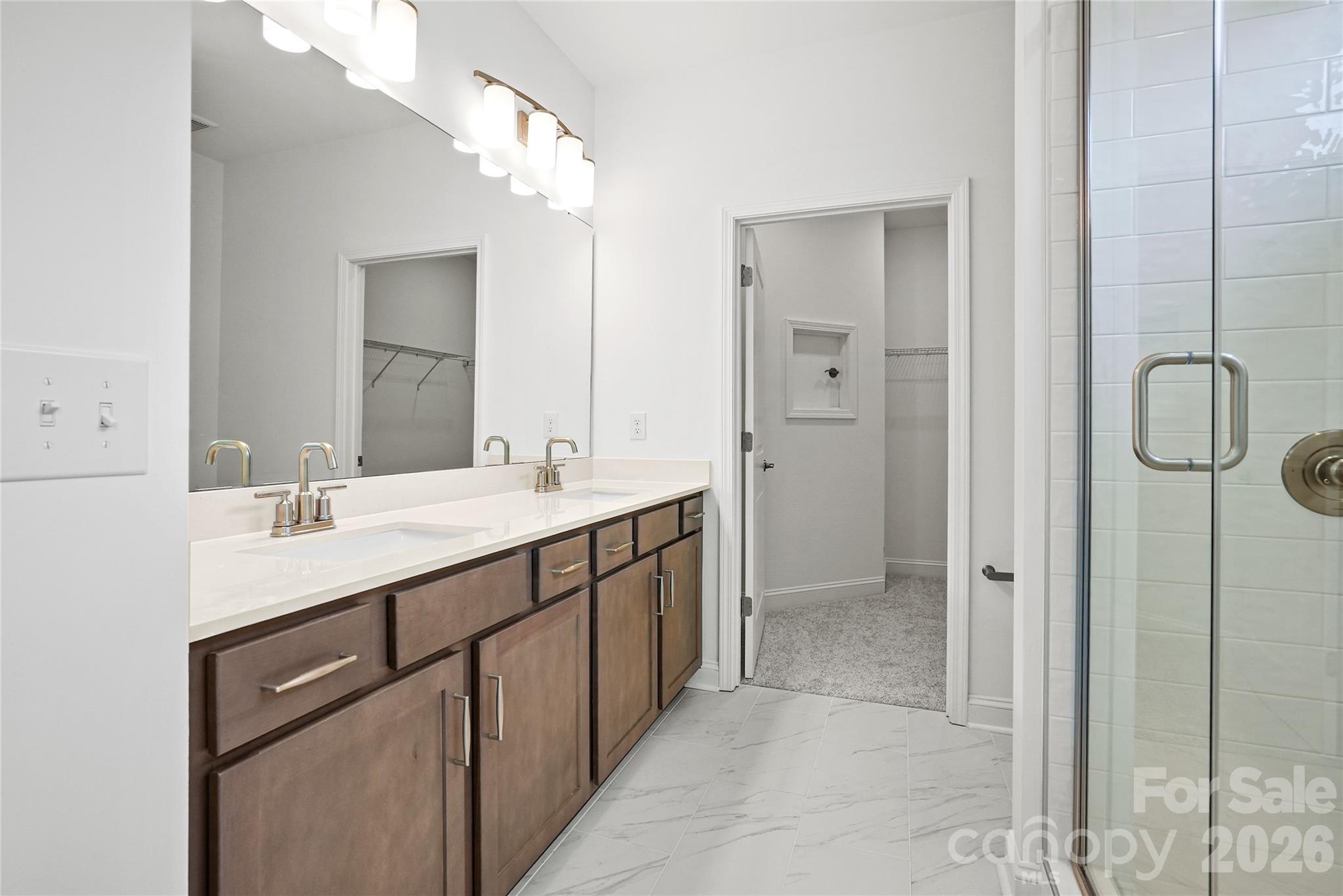 2637 Headwind Court Property Photo 11