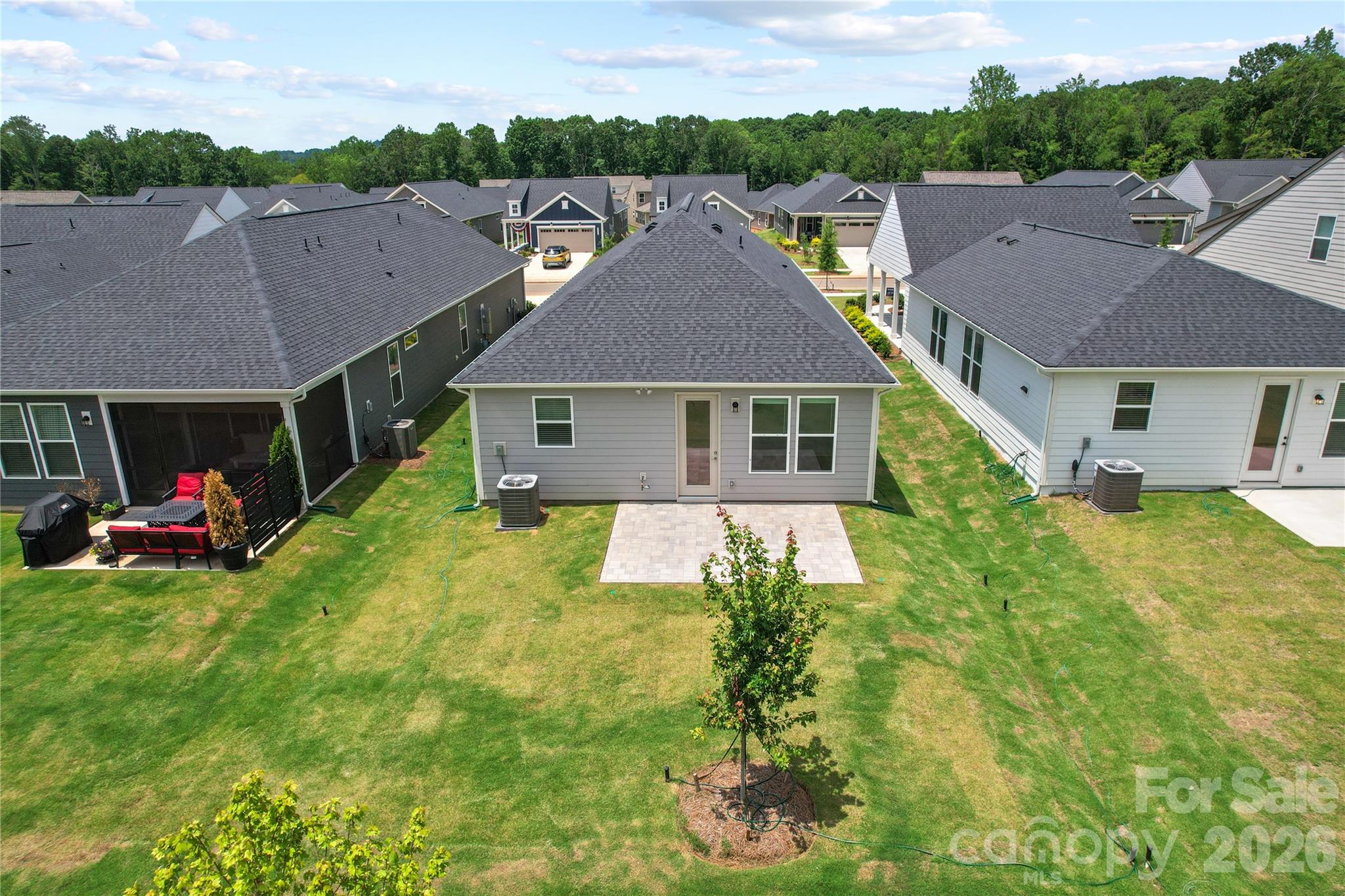 2637 Headwind Court Property Photo 17