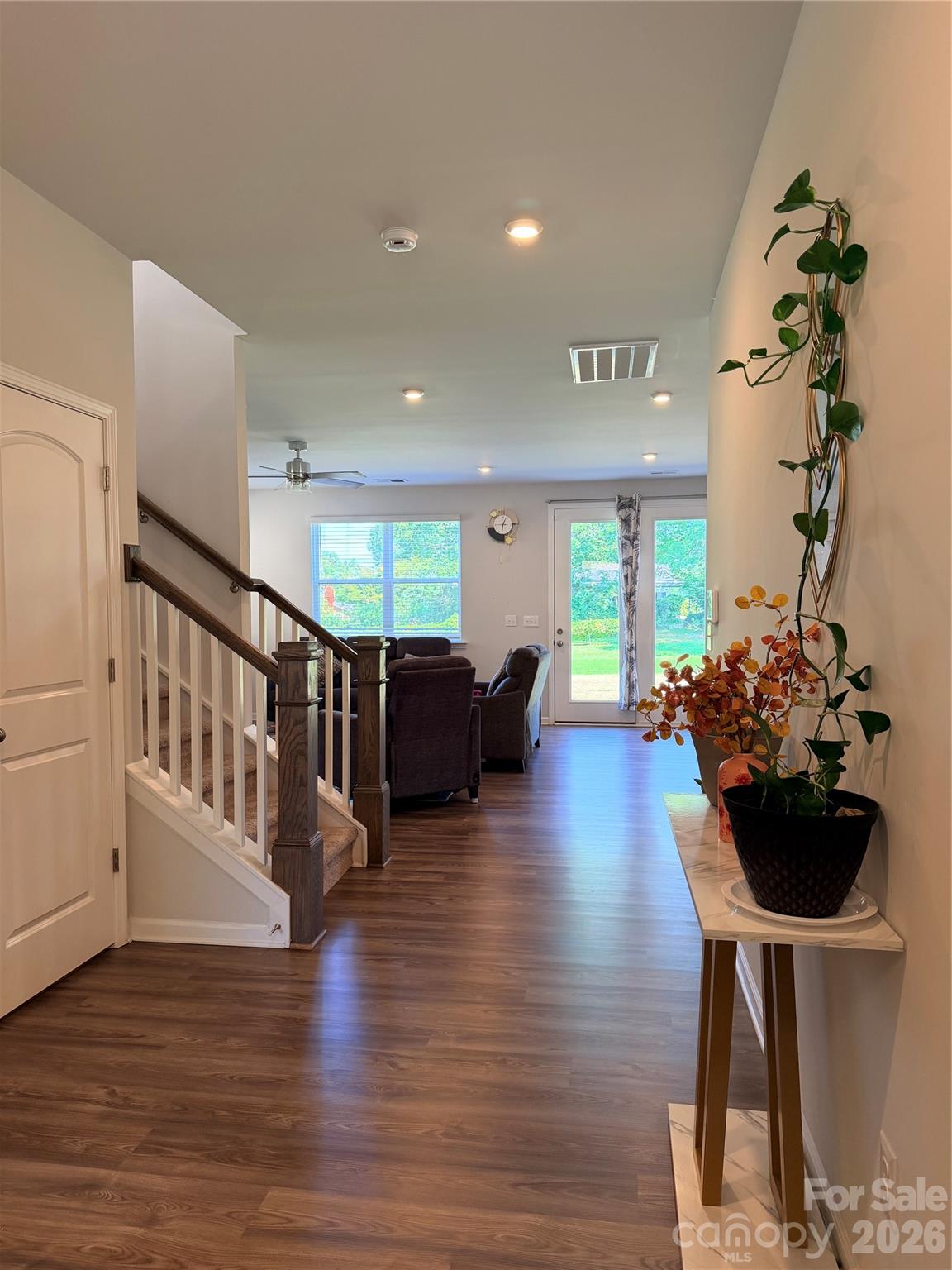 5002 Kinsbridge Drive Property Photo 10