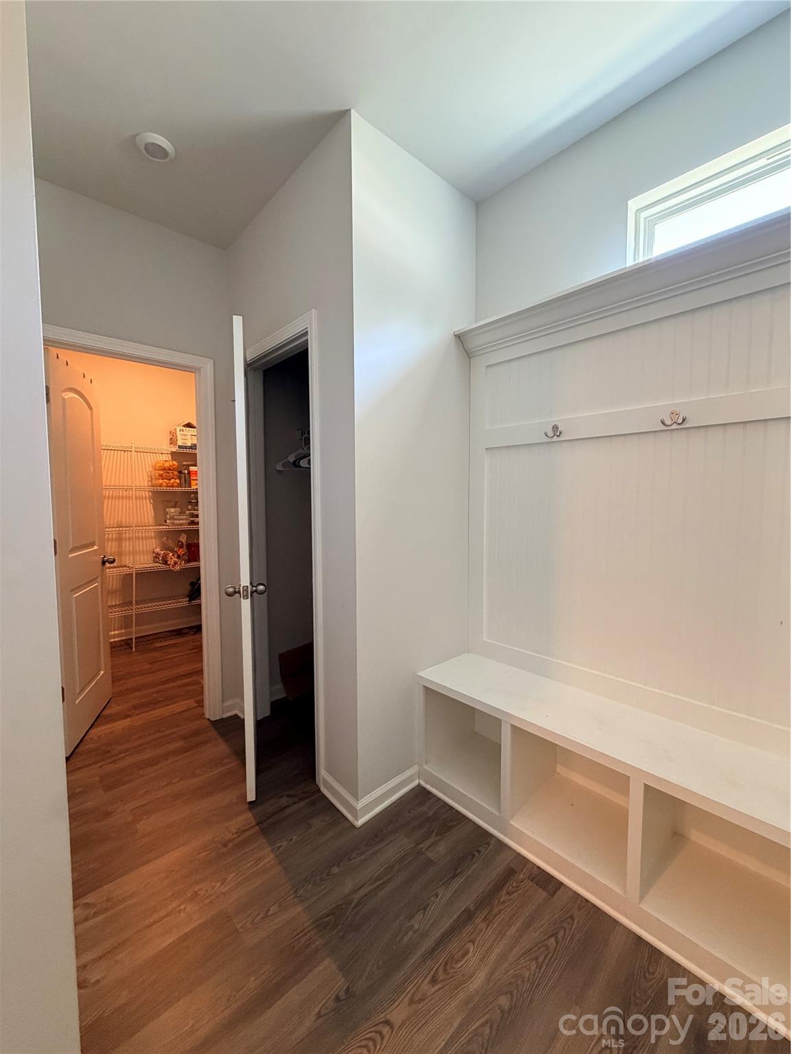 5002 Kinsbridge Drive Property Photo 17
