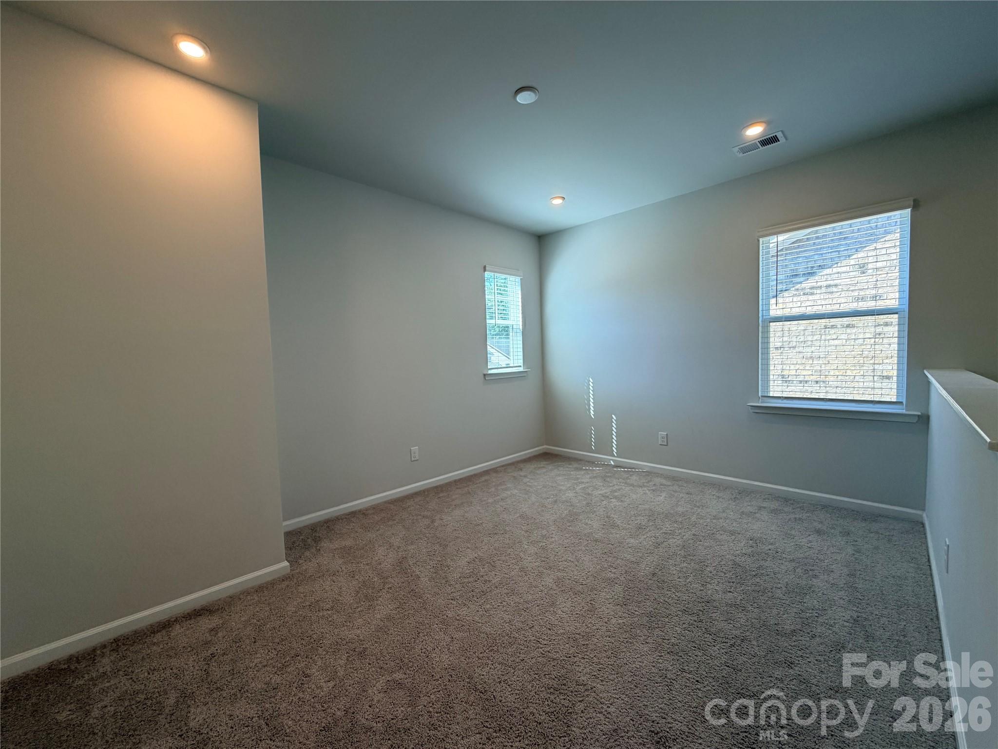 5002 Kinsbridge Drive Property Photo 26