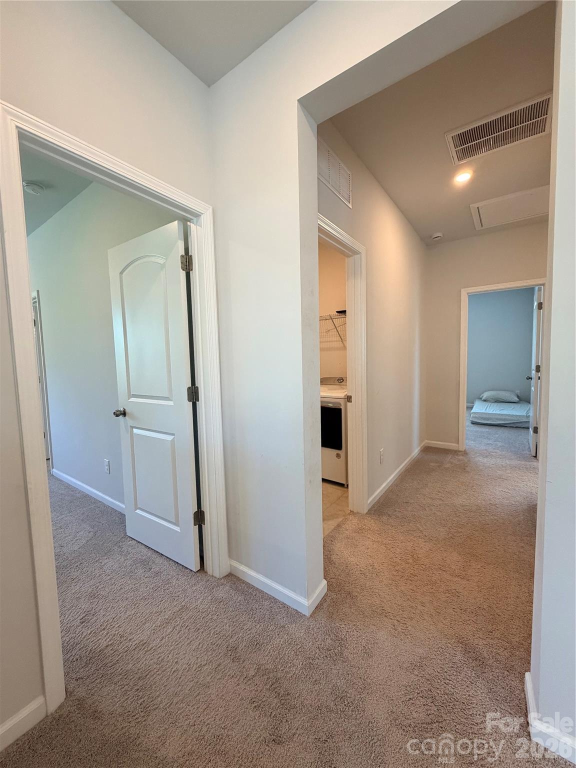 5002 Kinsbridge Drive Property Photo 28