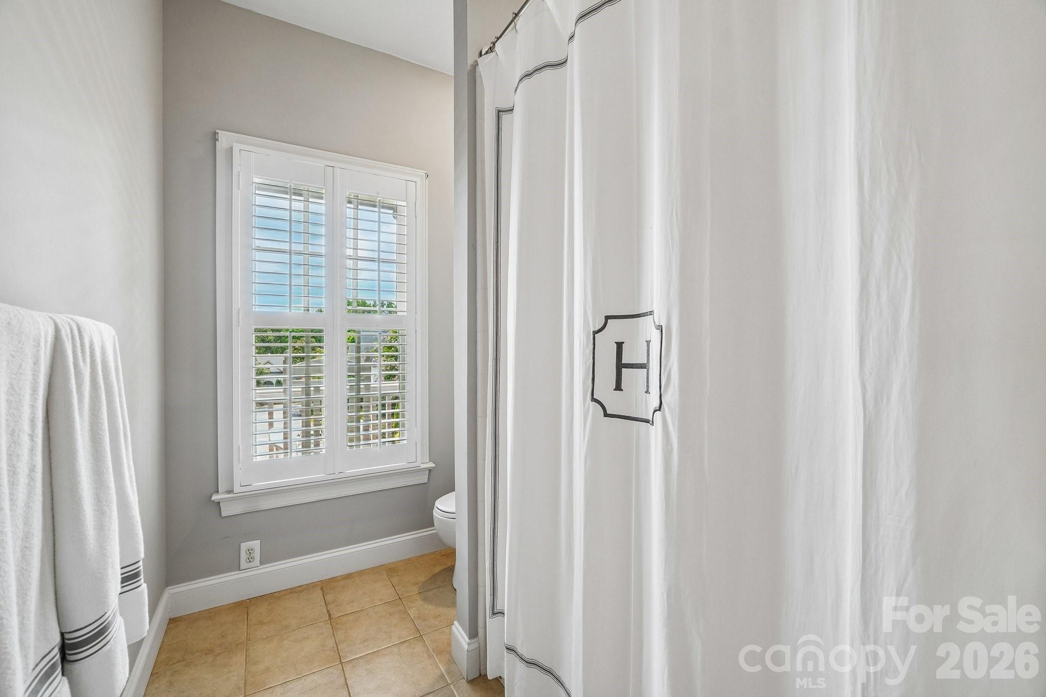 5401 Haynes Hall Place Property Photo 25