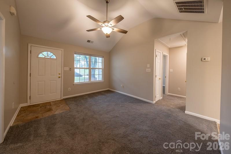 2502 Hemby Woods Drive Property Photo 2