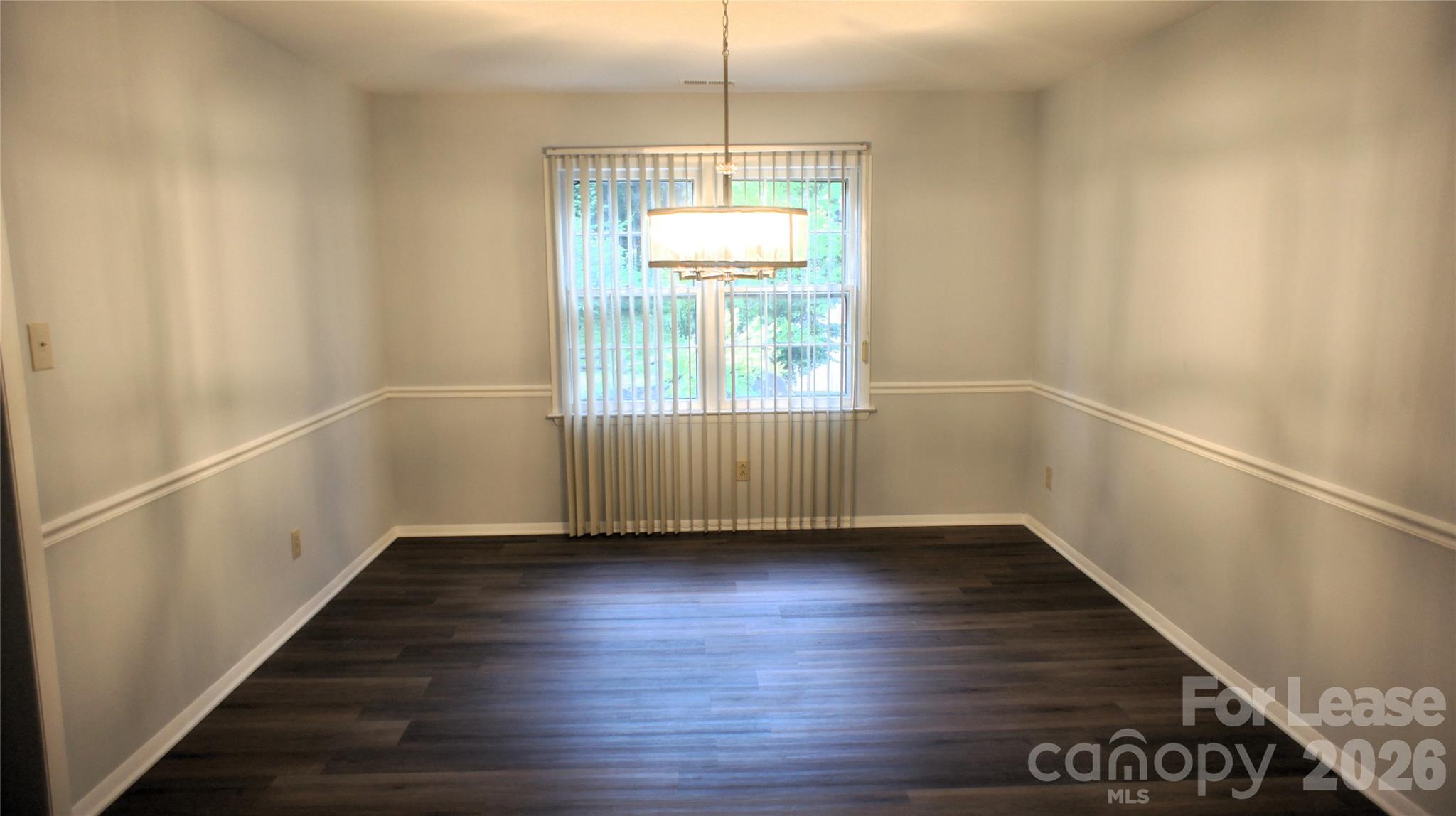 10000 Ridgemore Drive Property Photo 12