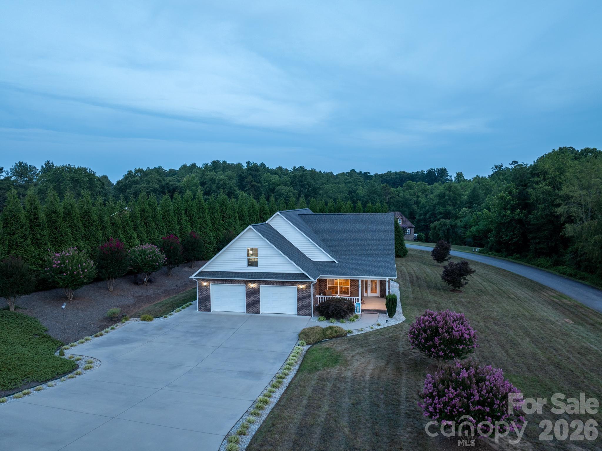 100 Rivercliff Drive Property Photo 38
