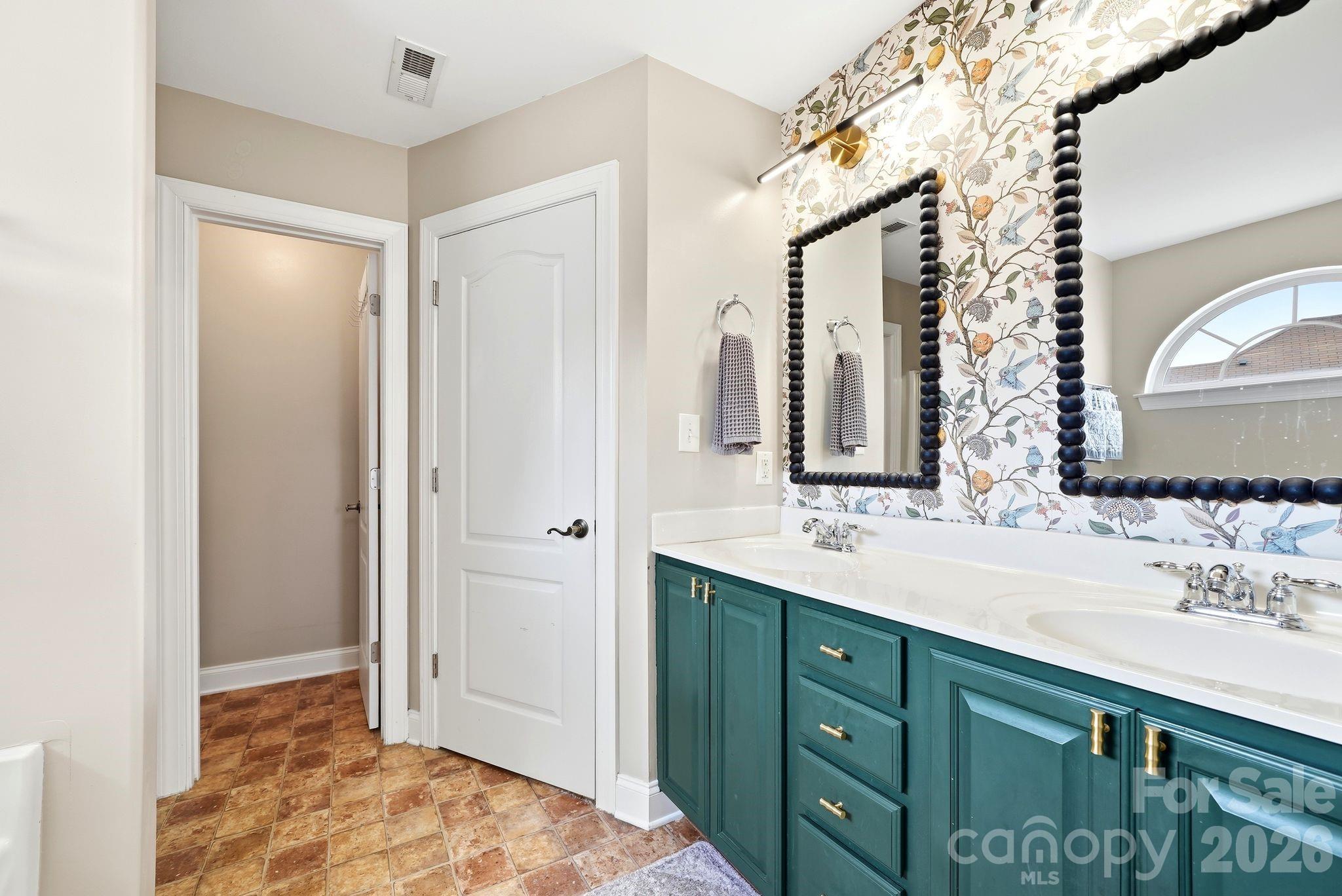 1361 Napa Street 308 Property Photo 26