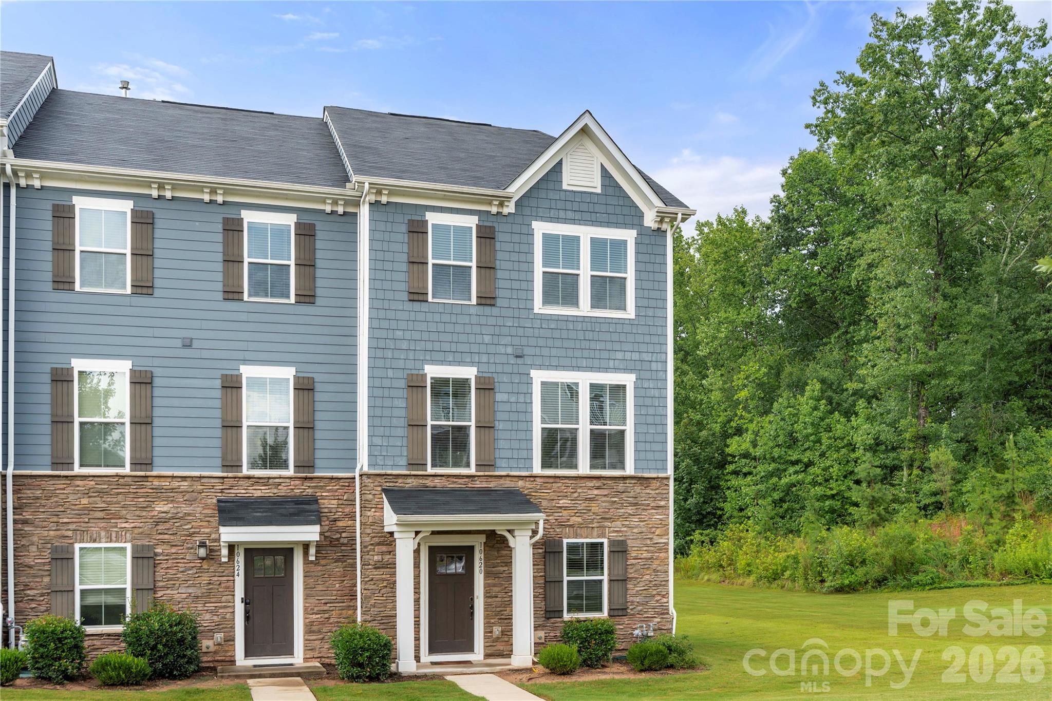 10620 Overlook Mountain Drive Property Photo 1