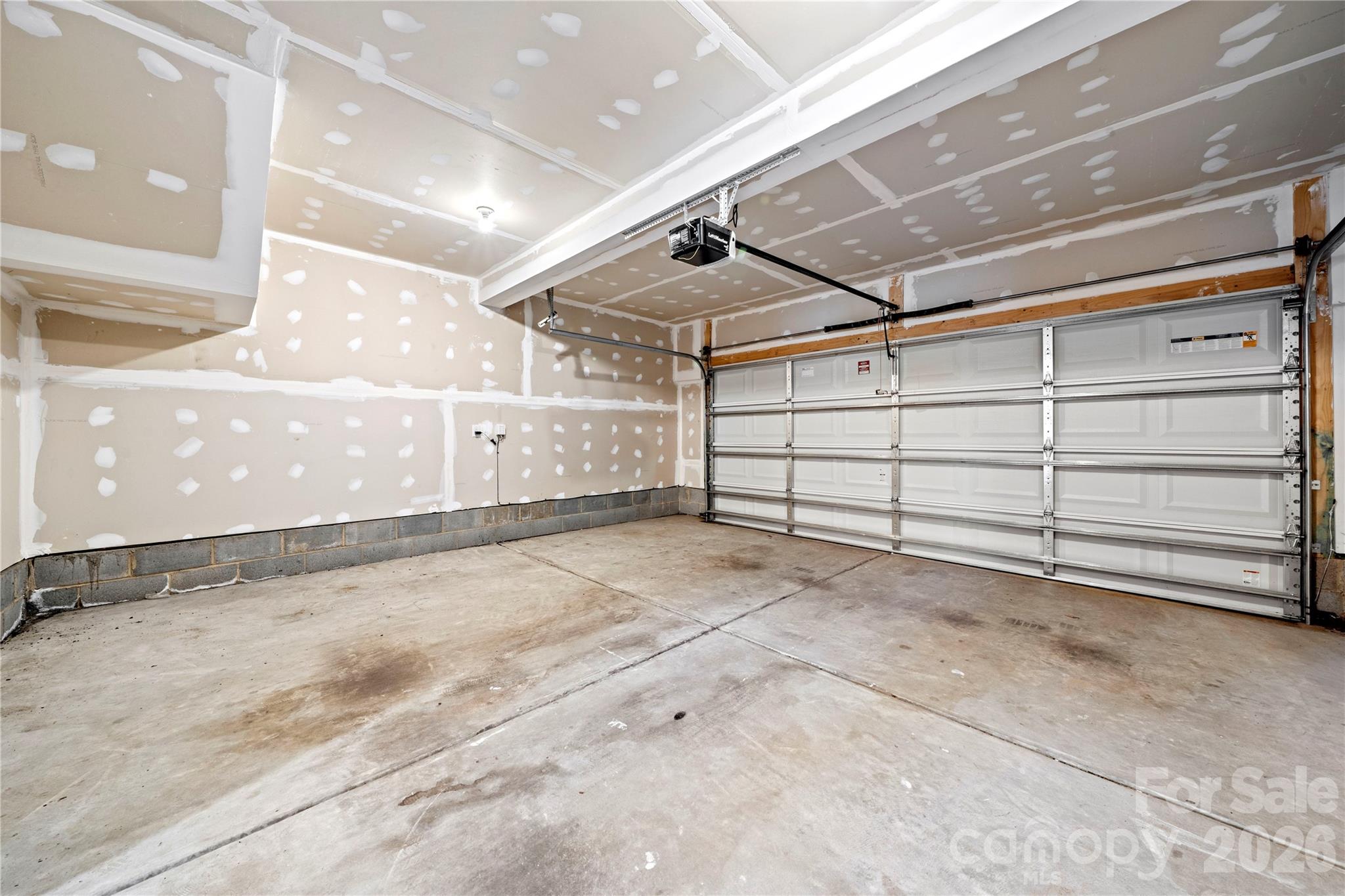 10620 Overlook Mountain Drive Property Photo 10