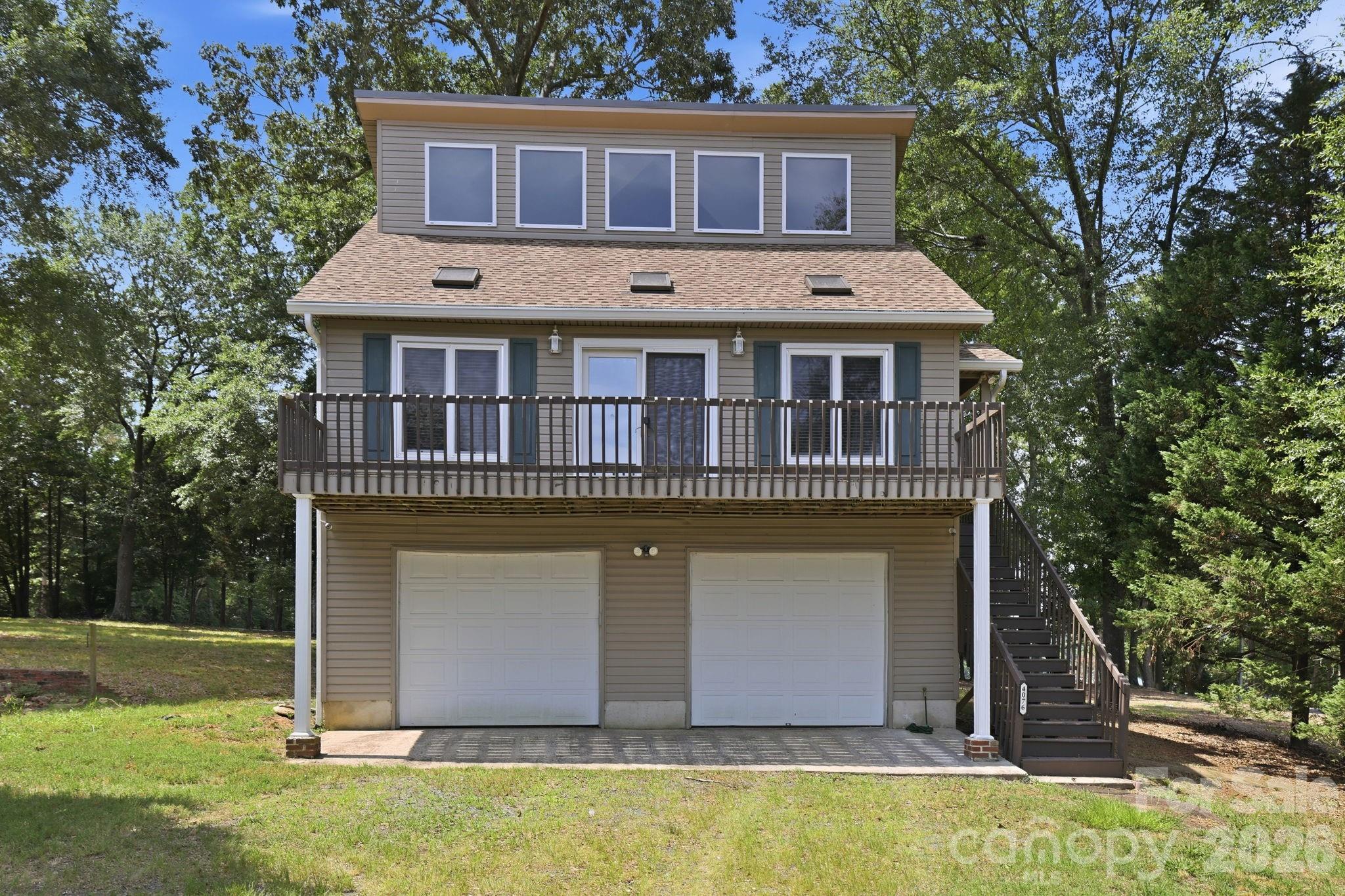 4076 Elks Park Road Property Photo 1
