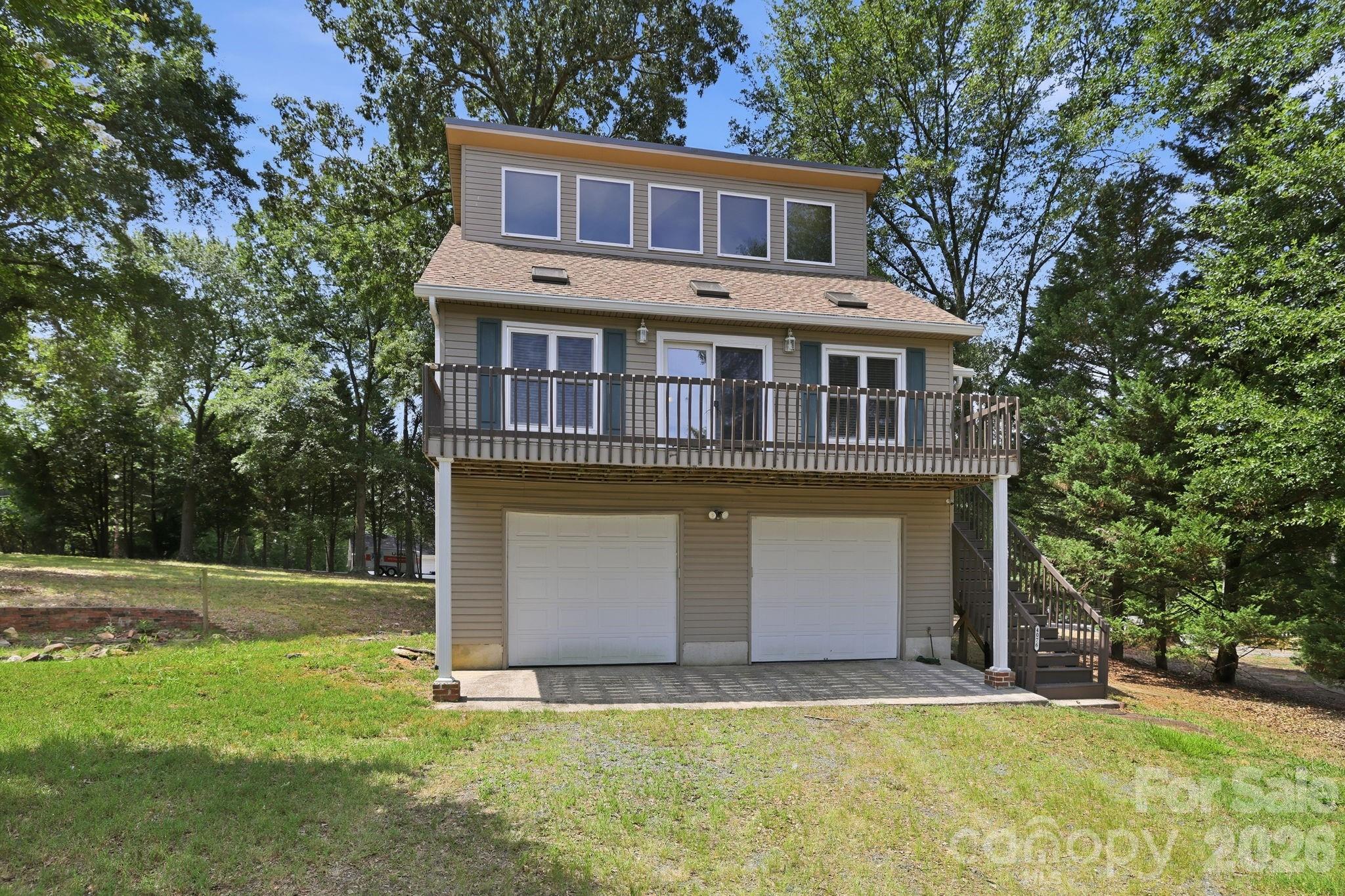 4076 Elks Park Road Property Photo 3