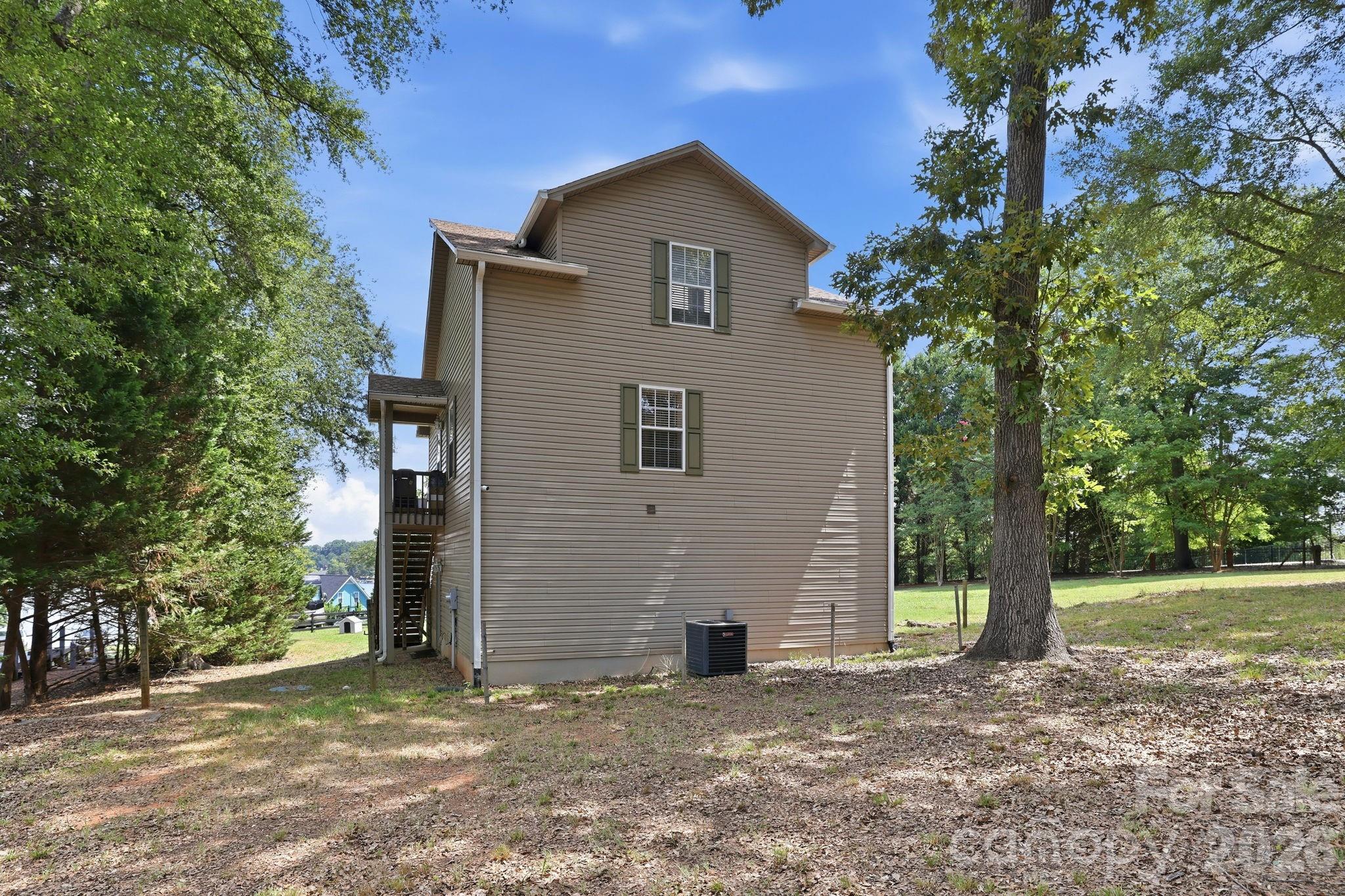 4076 Elks Park Road Property Photo 28