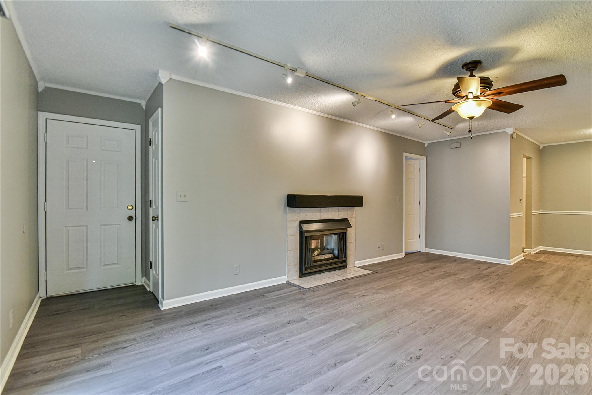110 Heywood Road 8d Property Photo 2