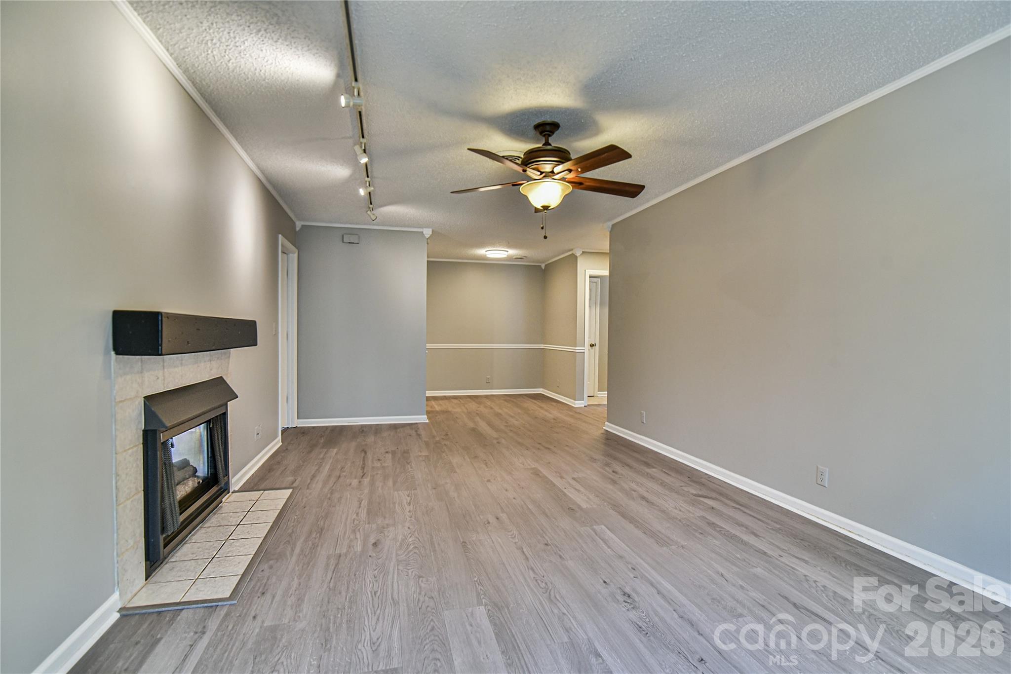 110 Heywood Road 8d Property Photo 4