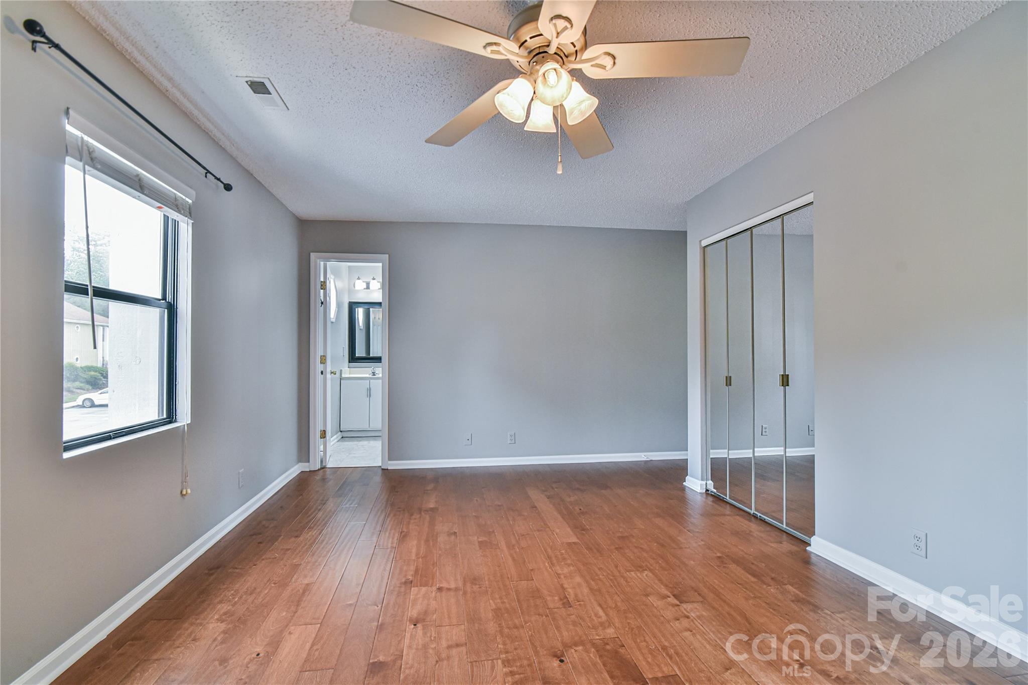 110 Heywood Road 8d Property Photo 11
