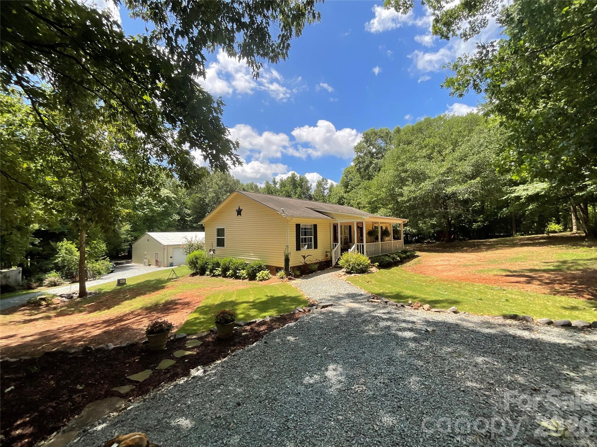 6334 Griffin Road Property Photo 1