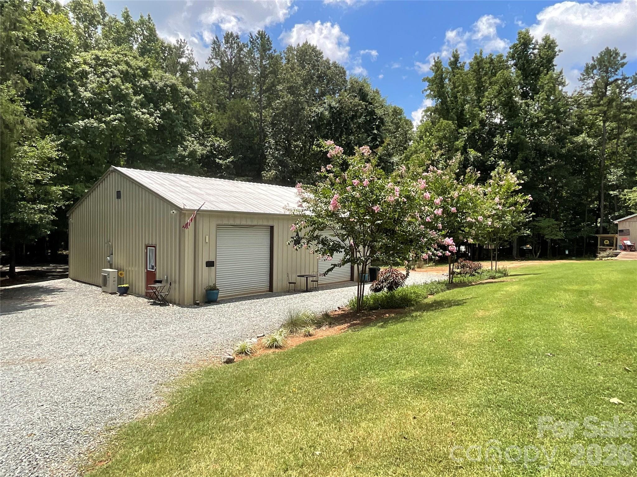 6334 Griffin Road Property Photo 12