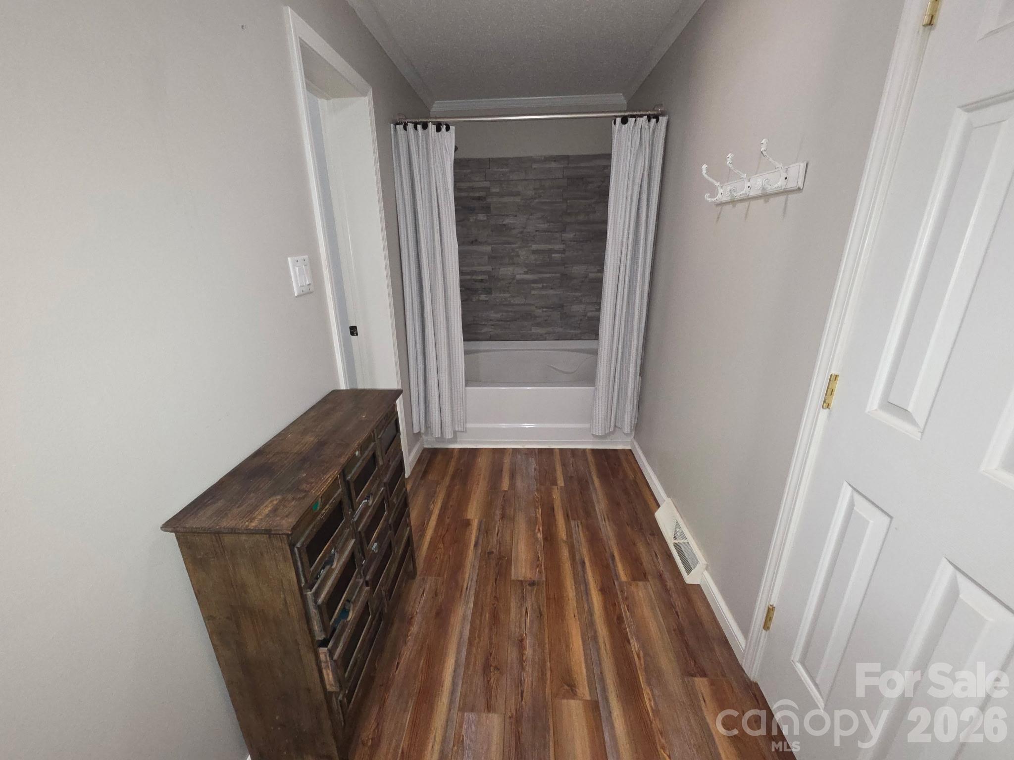 6334 Griffin Road Property Photo 28