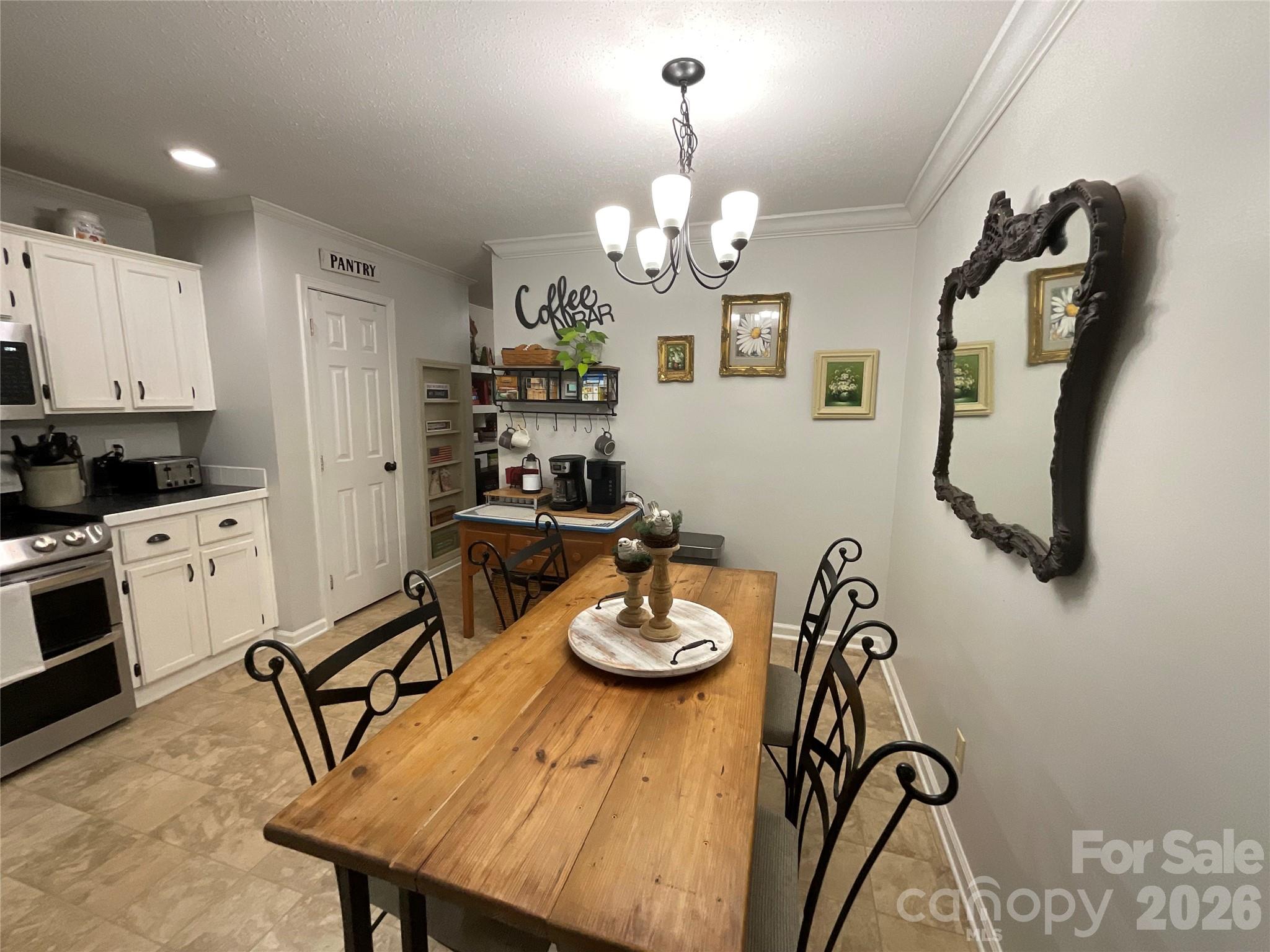 6334 Griffin Road Property Photo 29