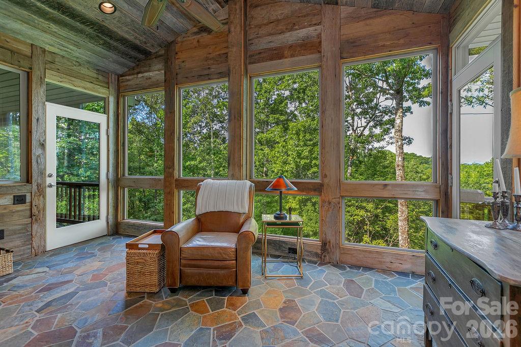 1625 Ugugu Drive Property Photo 17