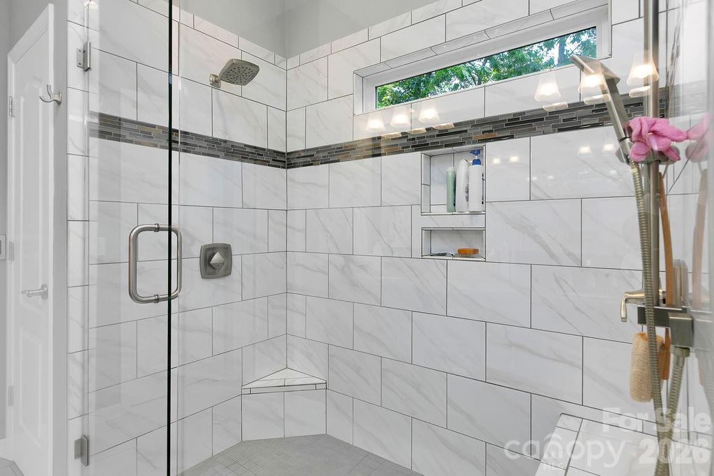 1625 Ugugu Drive Property Photo 29