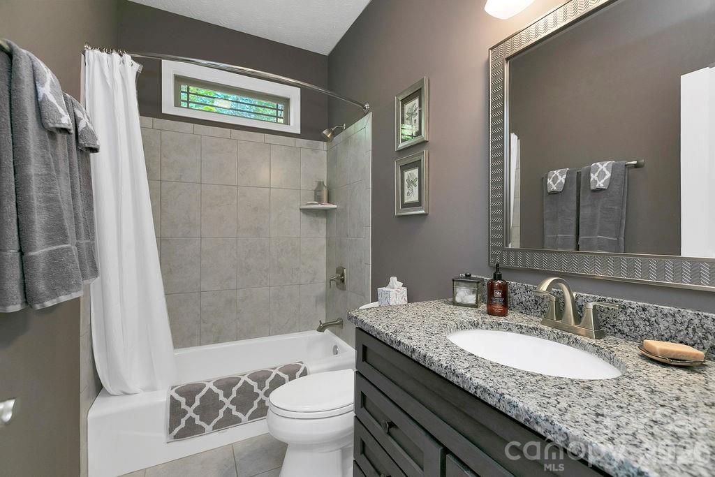 1625 Ugugu Drive Property Photo 33