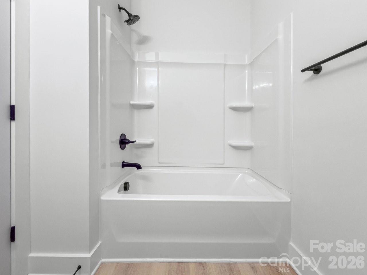 105 Falls Street Property Photo 17