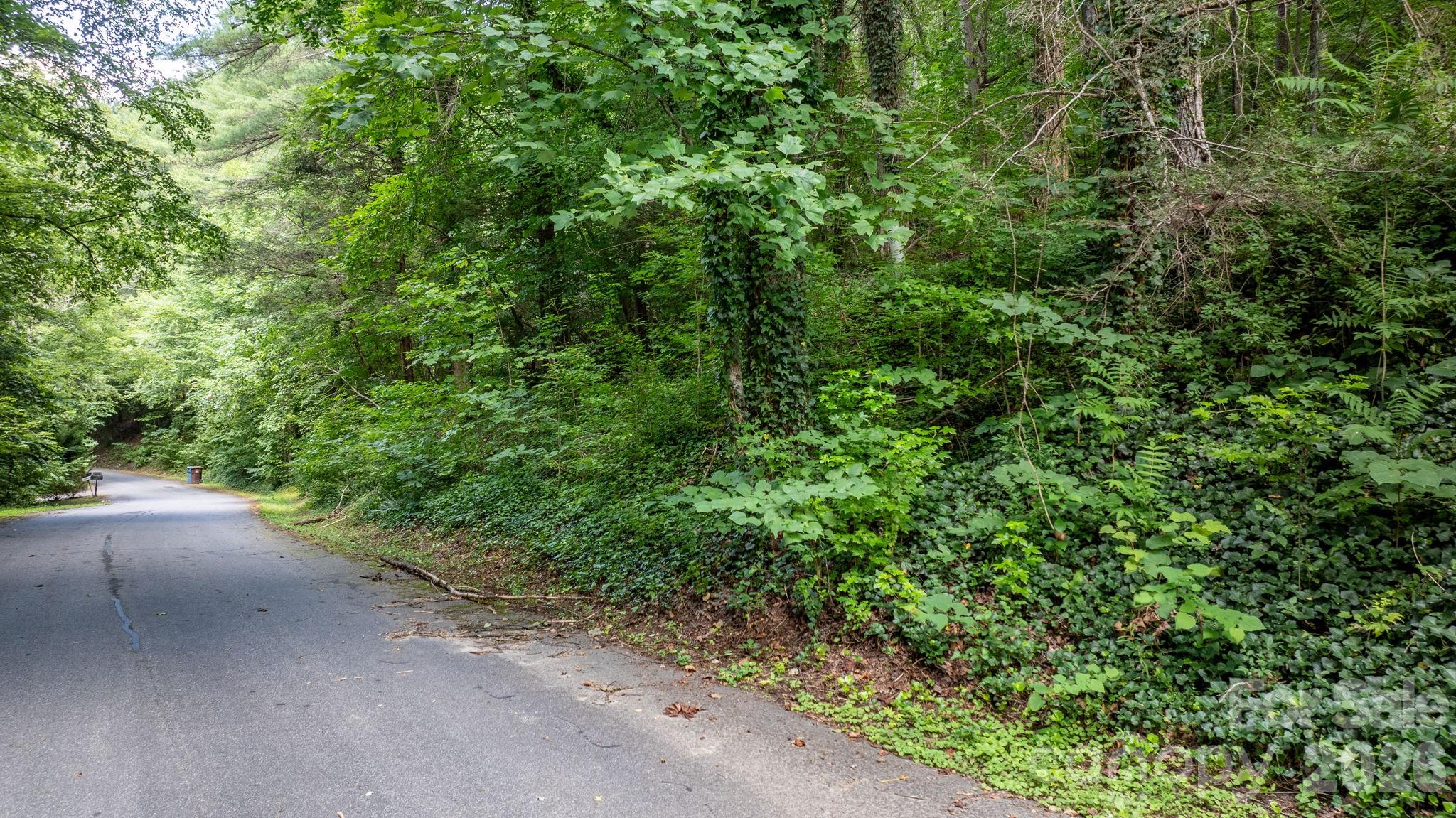2945 Rockwood Drive Property Photo 2