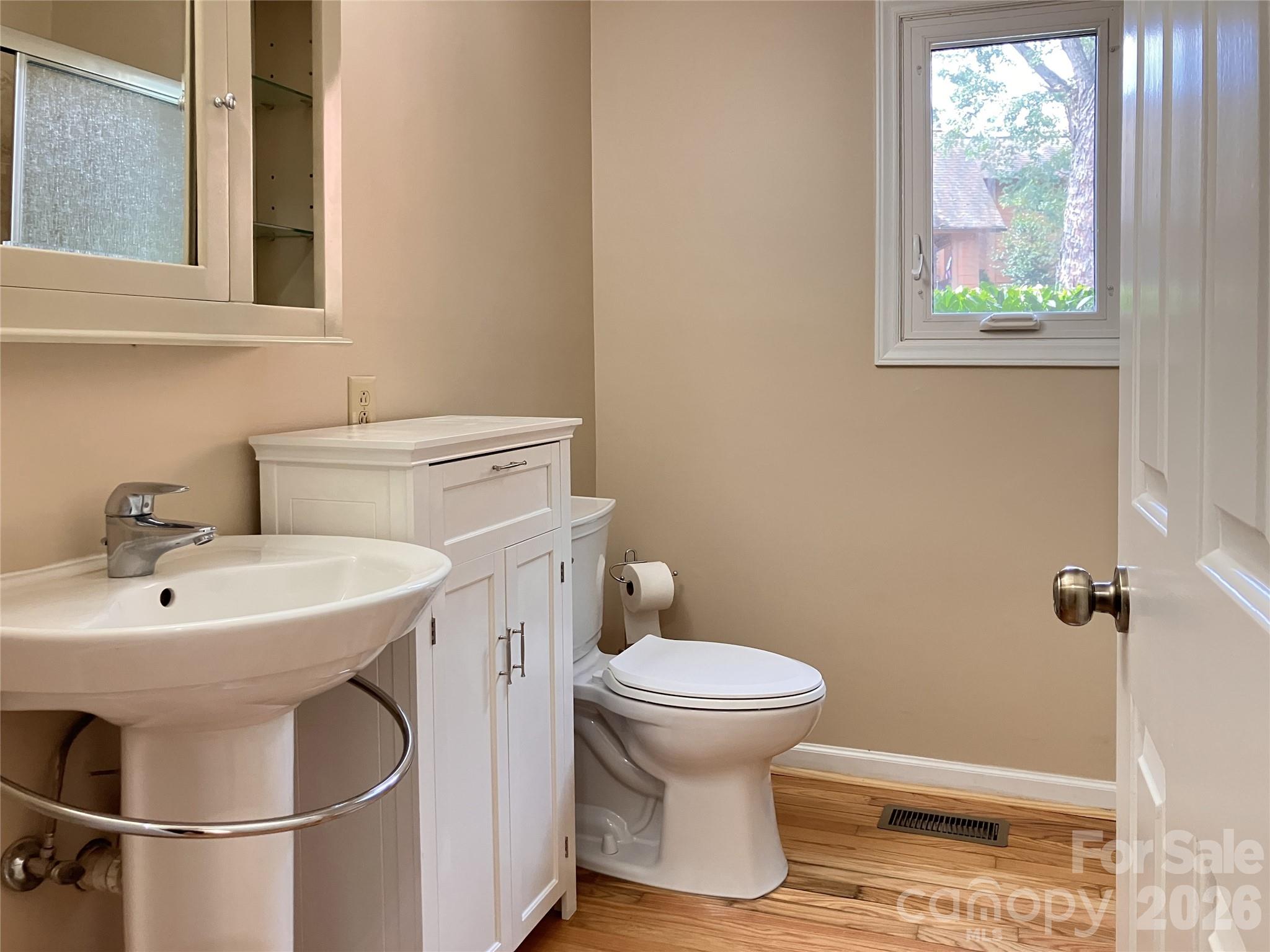 25 Village Drive 25 Property Photo 6