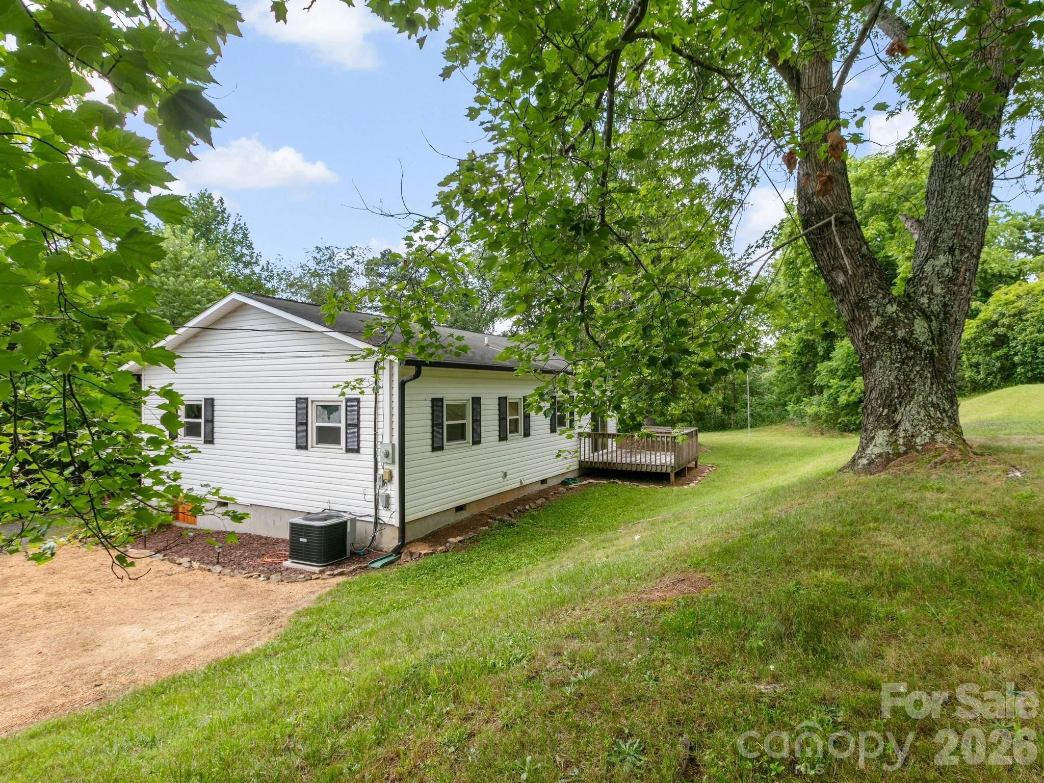47 Carolina Mountain Drive Property Photo 27