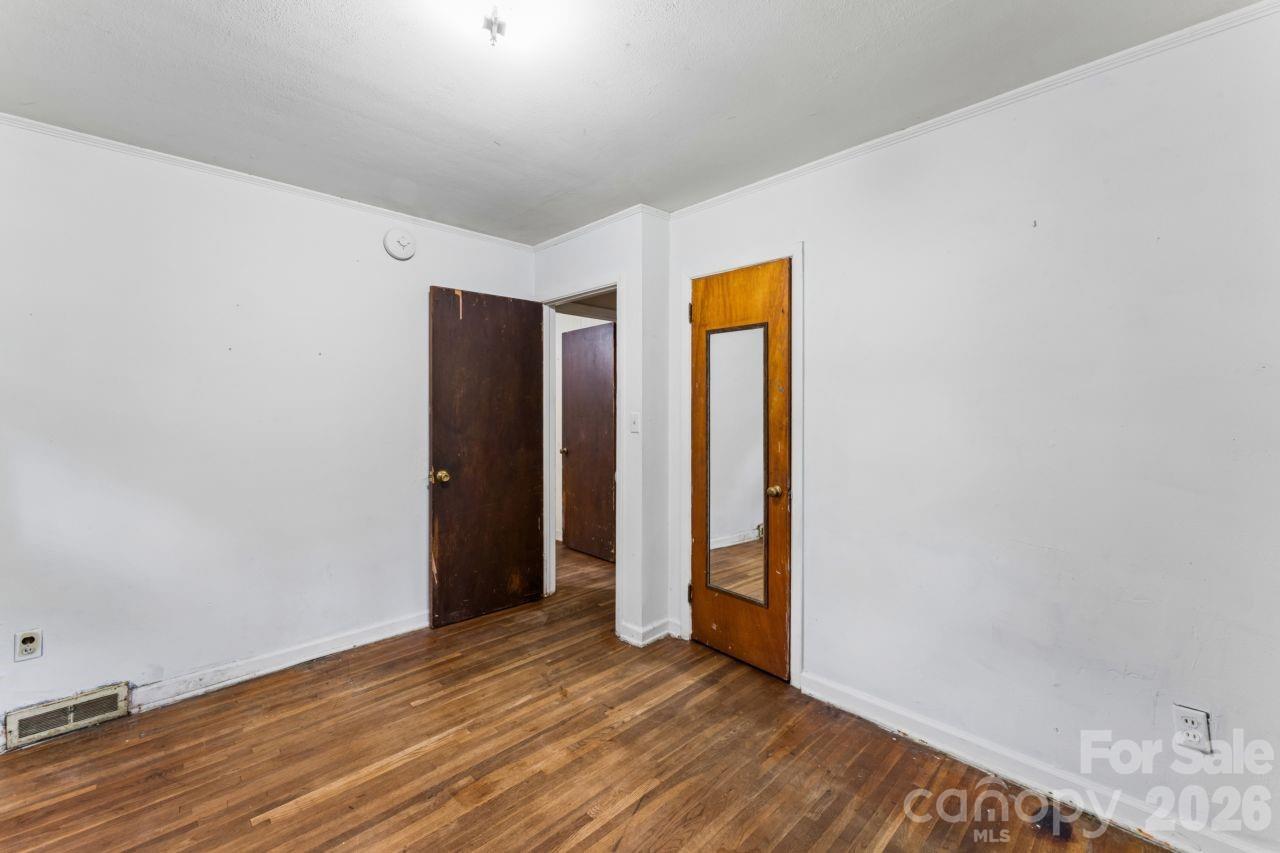 139 Southwold Drive Property Photo 16