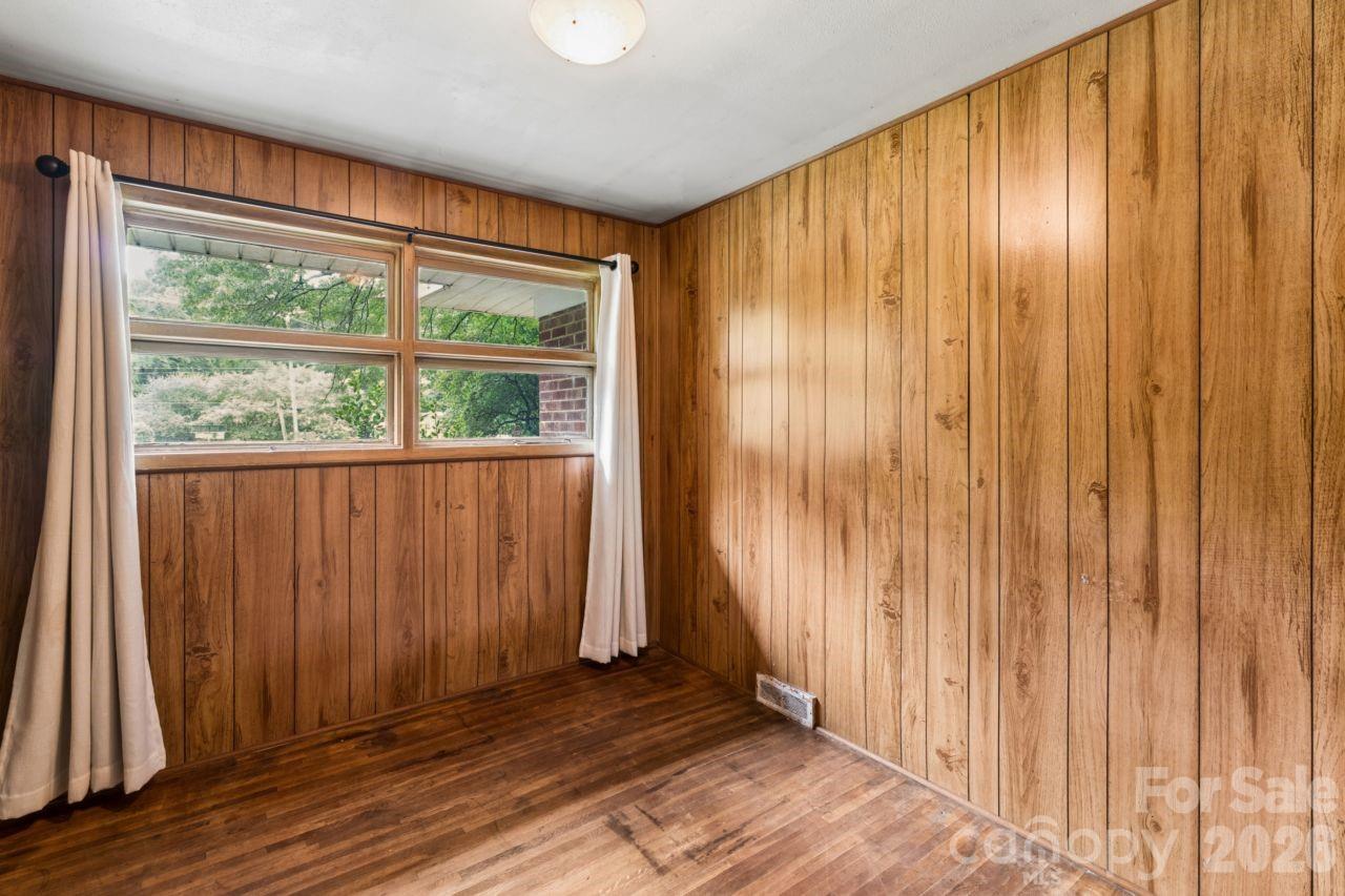 139 Southwold Drive Property Photo 23