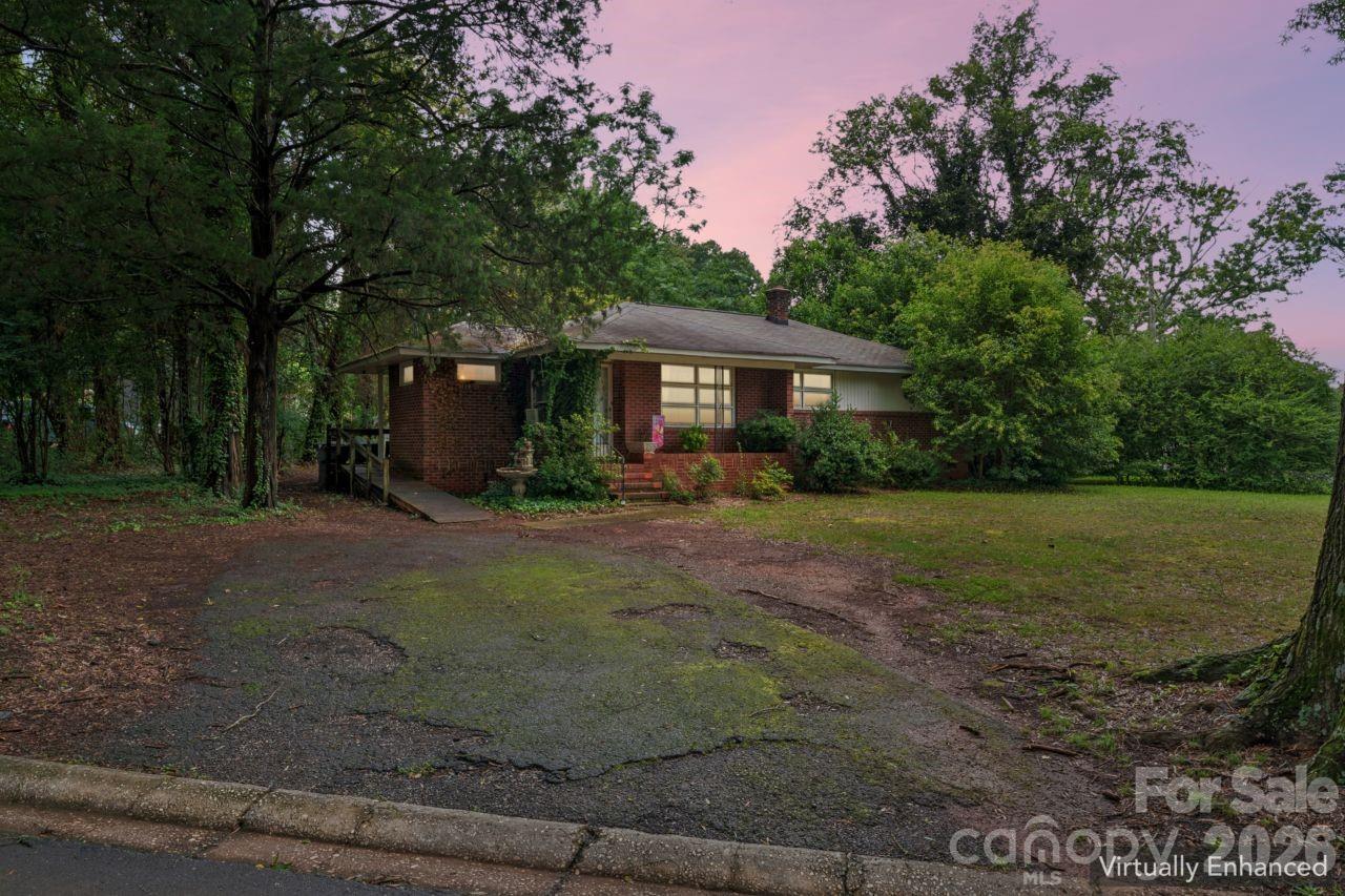 139 Southwold Drive Property Photo 28