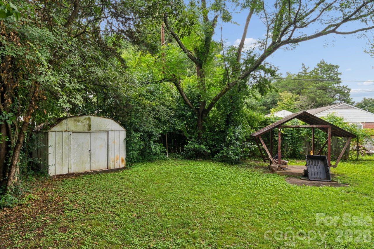 139 Southwold Drive Property Photo 35