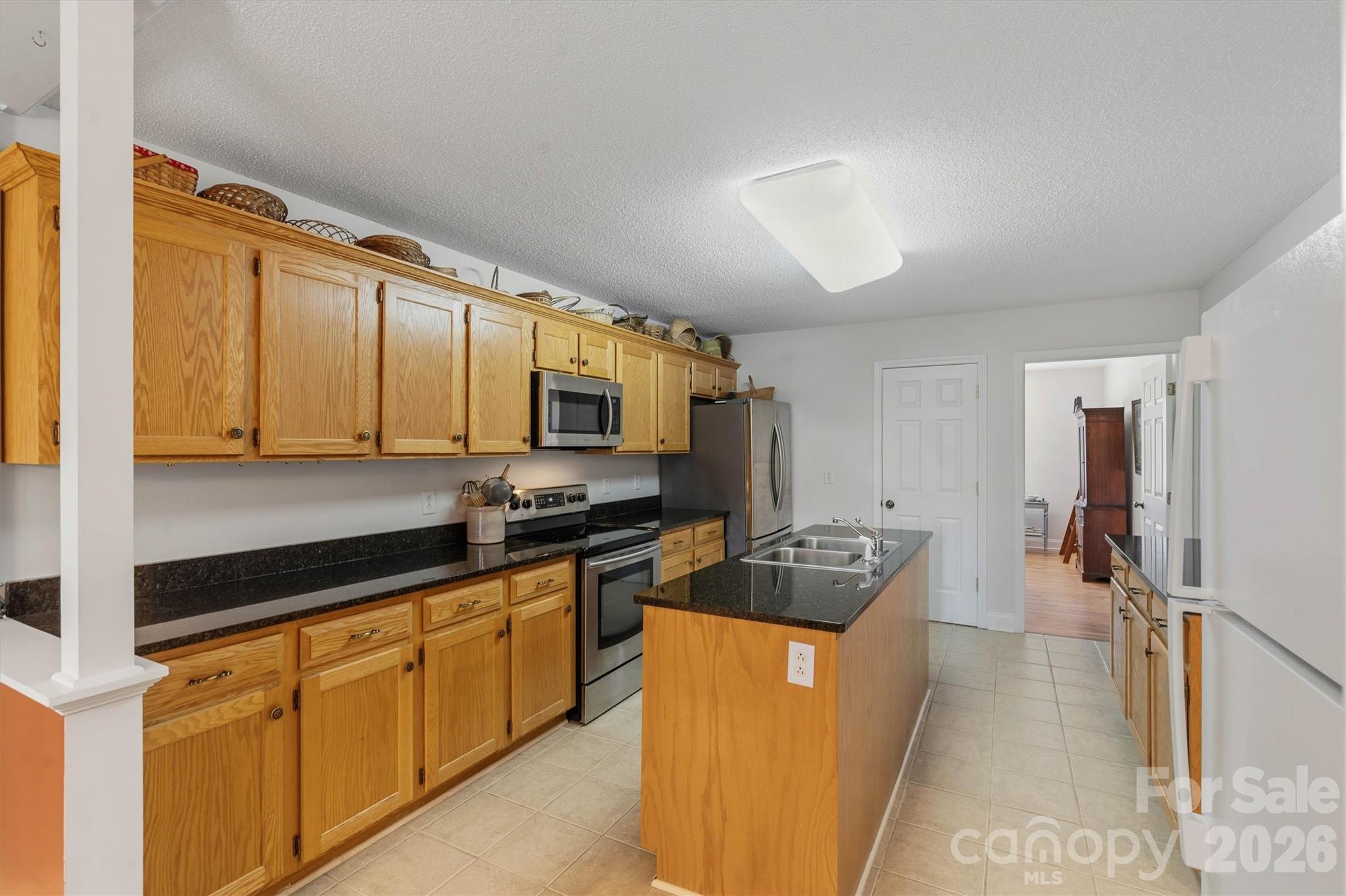 3656 Woodgreen Drive Property Photo 16