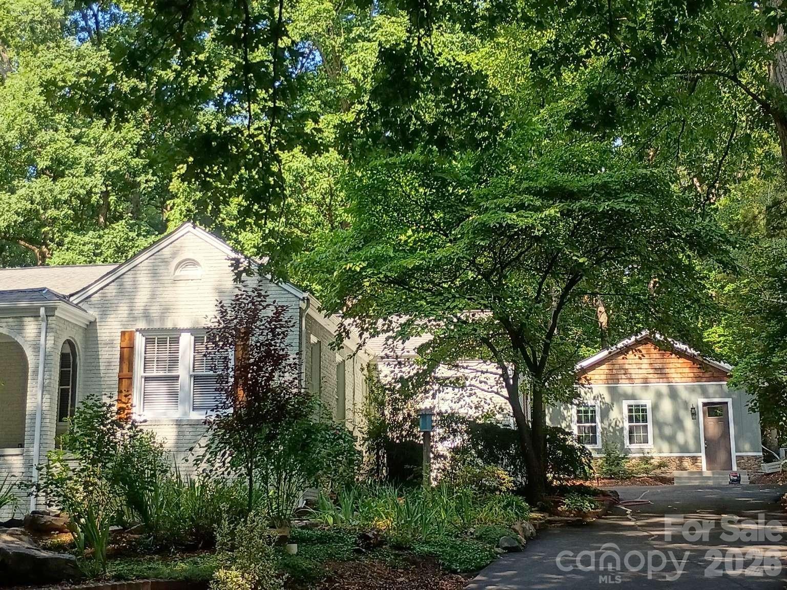403 N Cannon Boulevard Property Photo 2