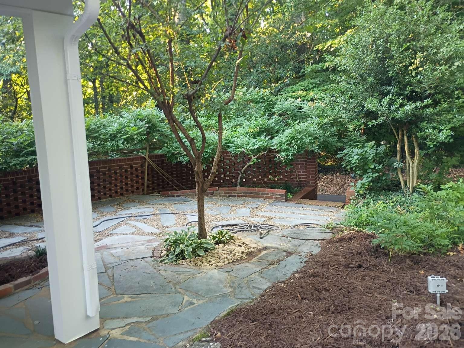403 N Cannon Boulevard Property Photo 11